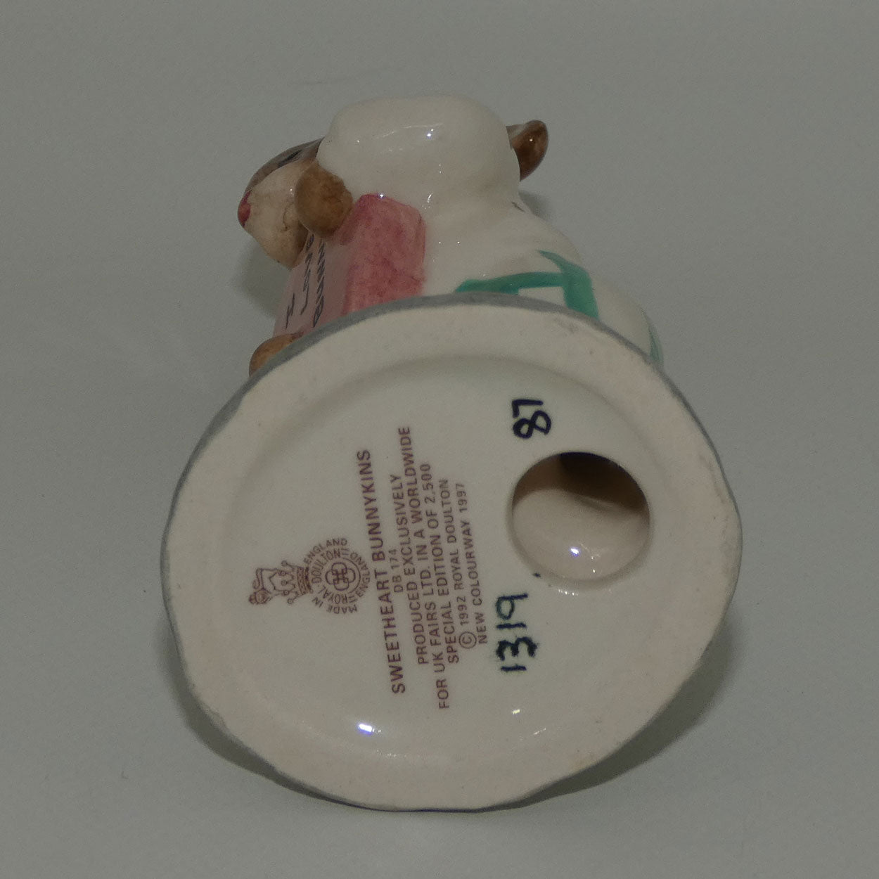db174-royal-doulton-bunnykins-sweetheart-i-love-bunnykins