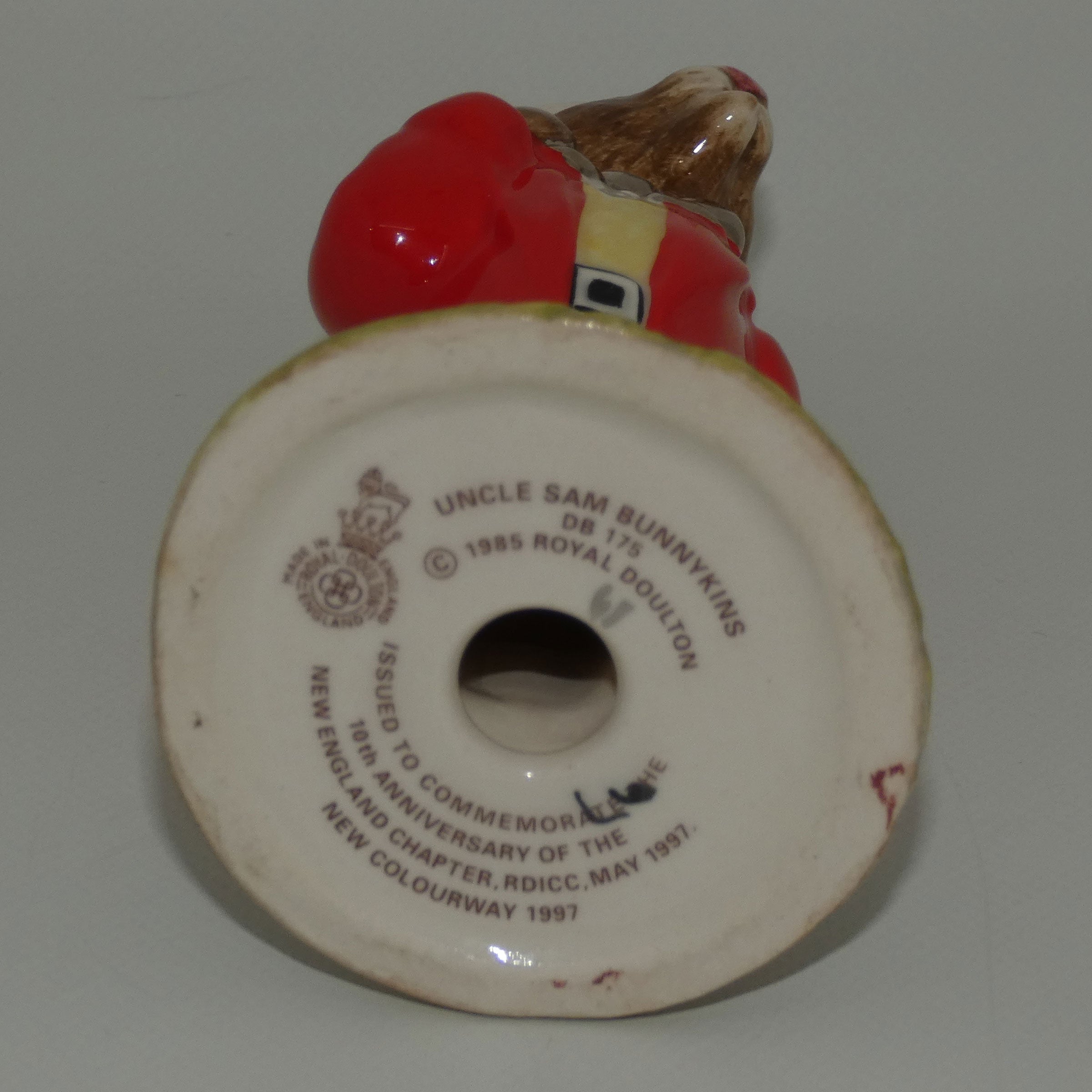 db175-royal-doulton-bunnykins-uncle-sam