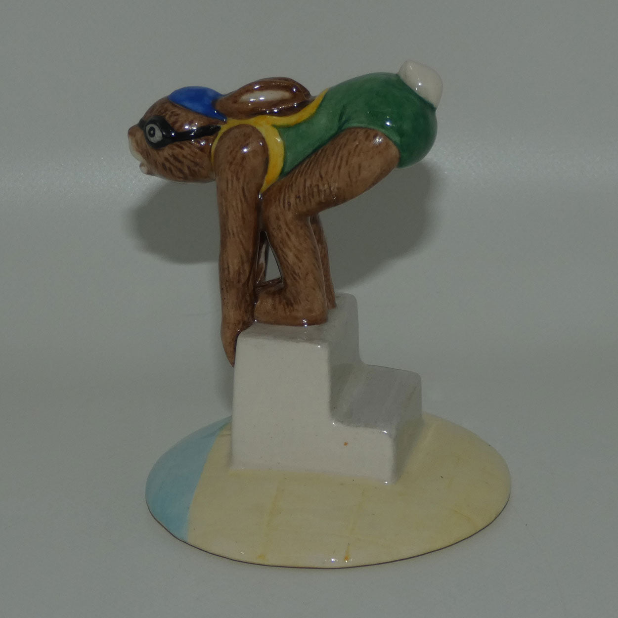 db206-royal-doulton-bunnykins-swimmer