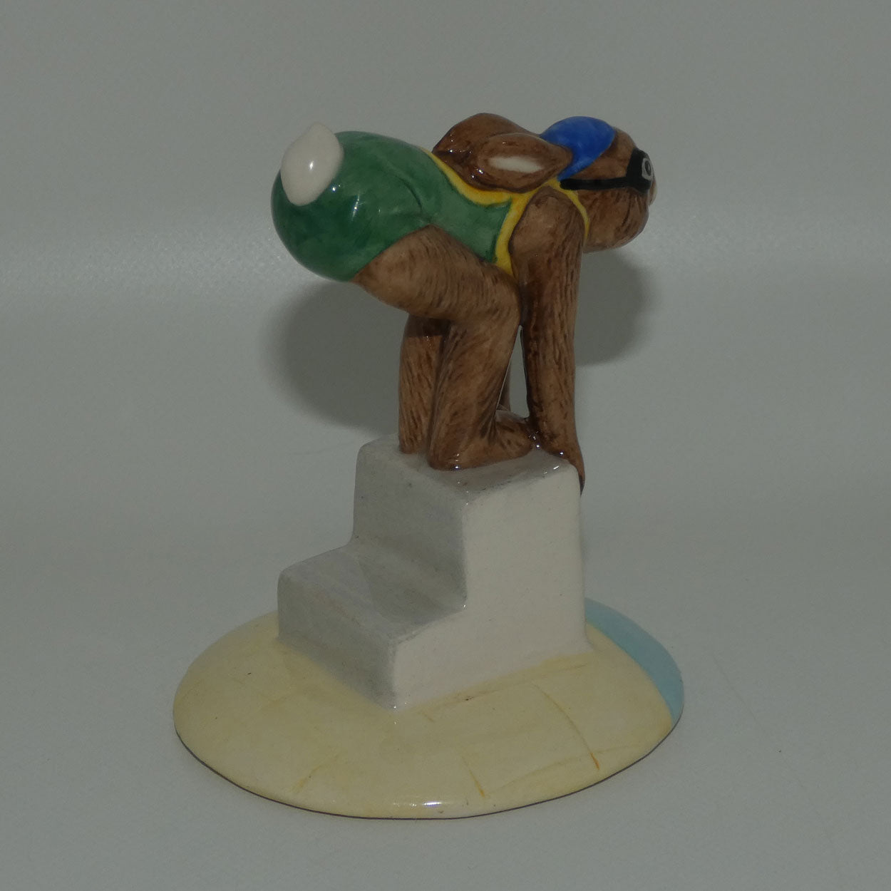 db206-royal-doulton-bunnykins-swimmer