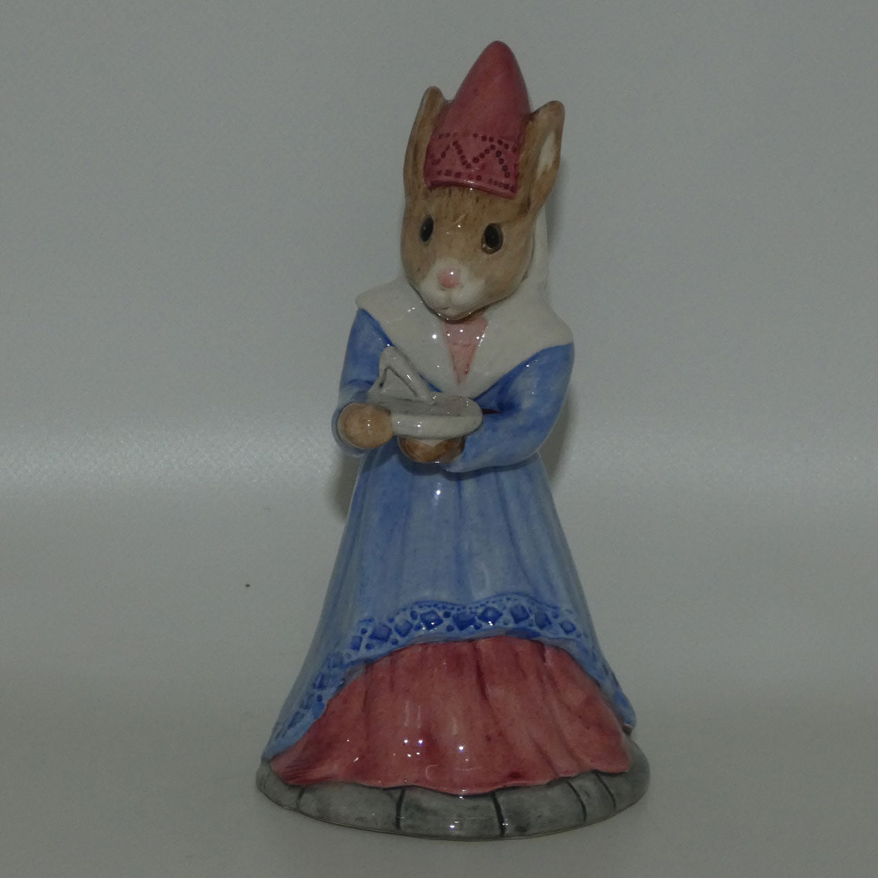 DB213 Royal Doulton Bunnykins Sundial