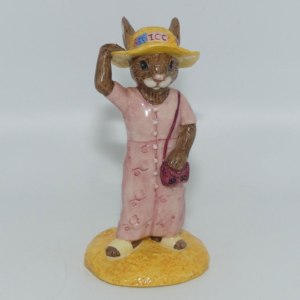 DB215 Royal Doulton Bunnykins Sightseer | ICC Exclusive