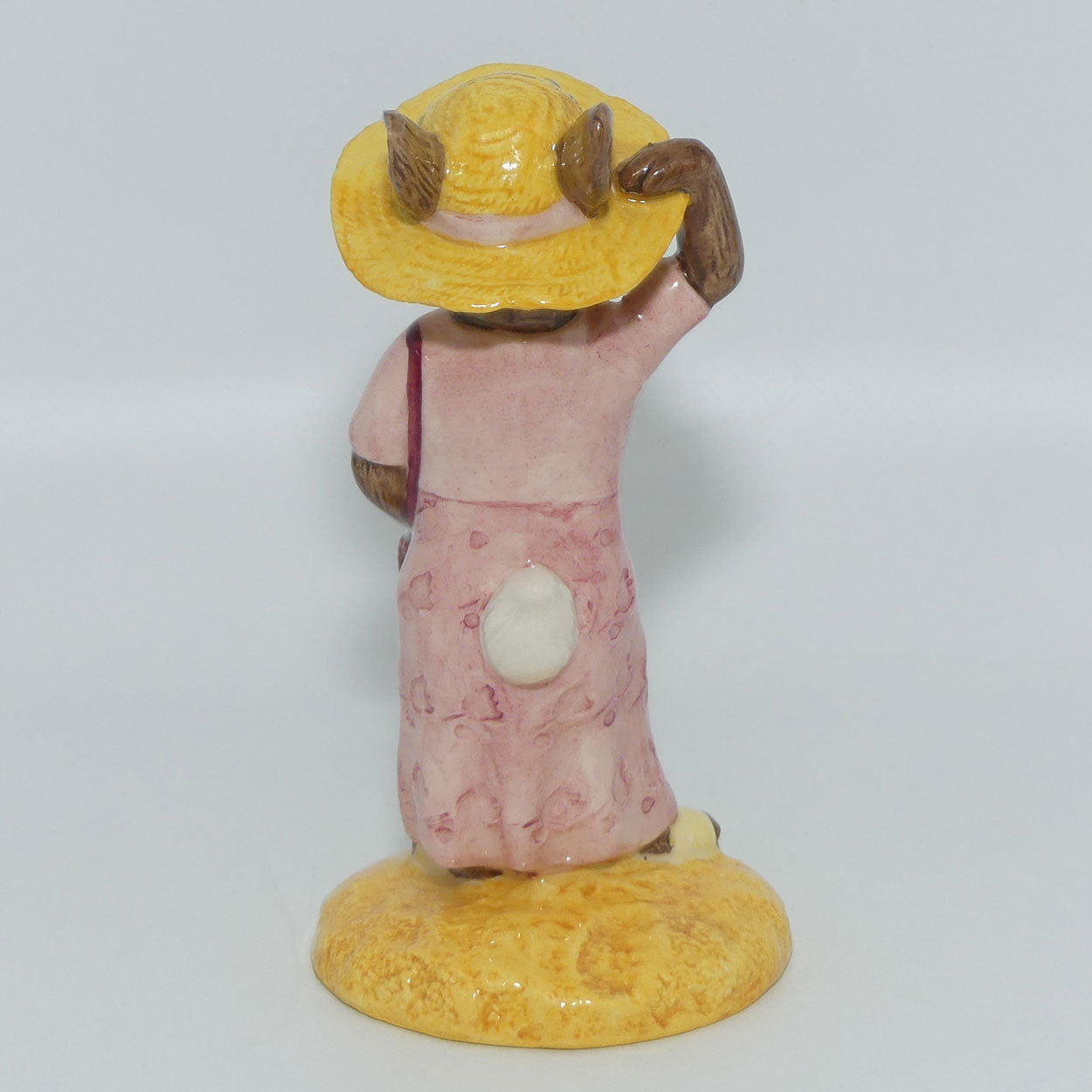 DB215 Royal Doulton Bunnykins Sightseer | ICC Exclusive