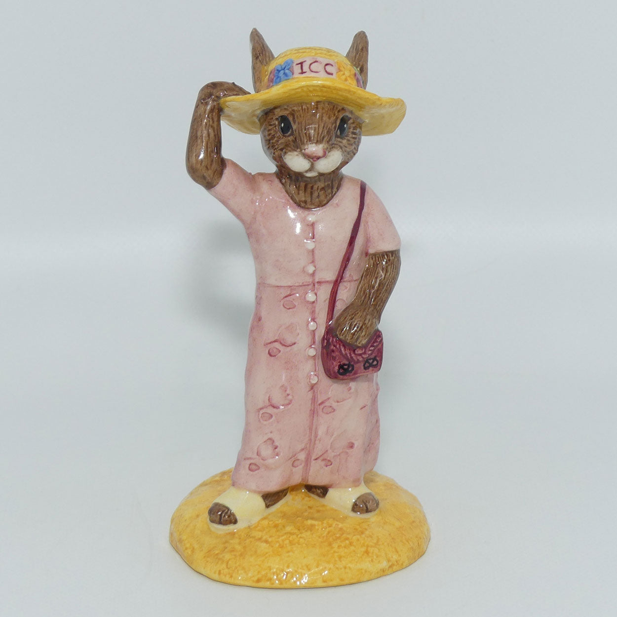 DB215 Royal Doulton Bunnykins Sightseer | ICC Exclusive