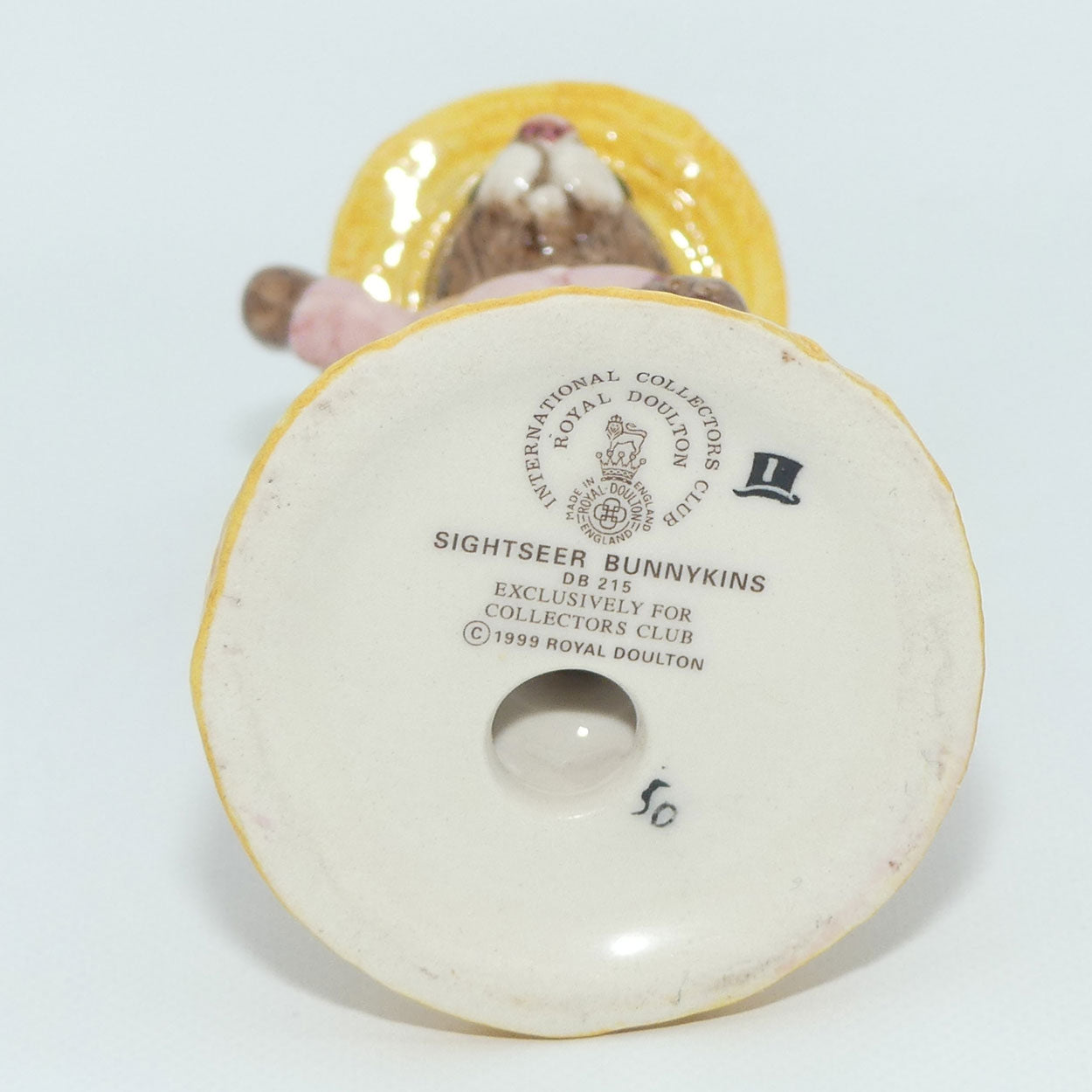 DB215 Royal Doulton Bunnykins Sightseer | ICC Exclusive