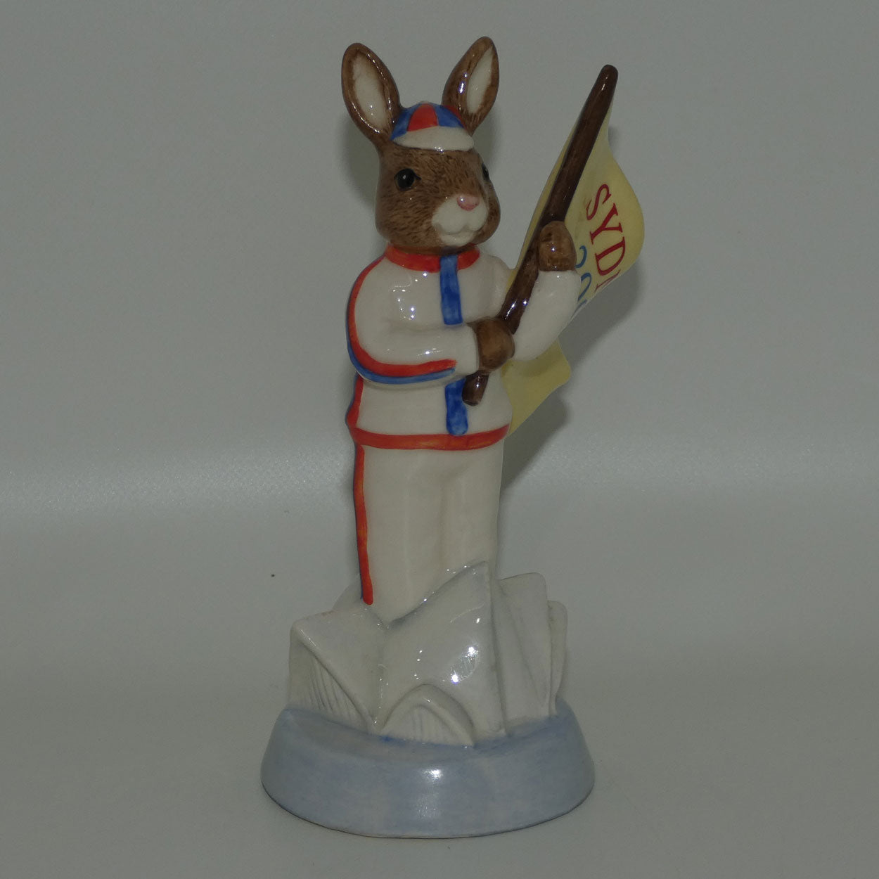 db216-royal-doulton-bunnykins-england-athlete