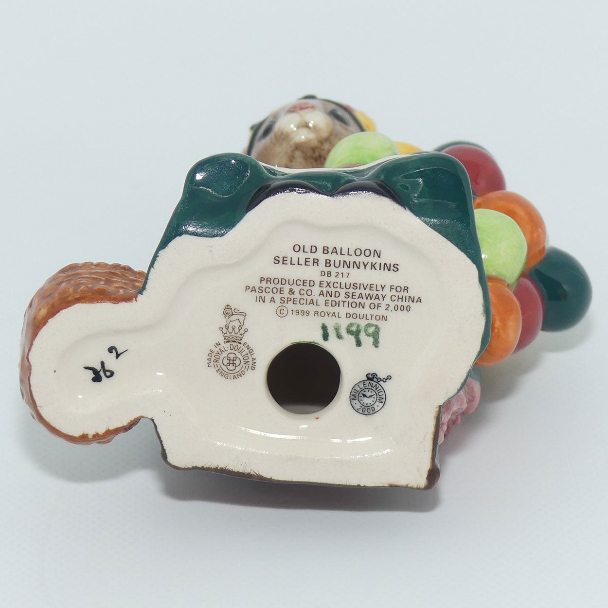 DB217 Royal Doulton Bunnykins Old Balloon Seller Bunnykins | LE1199 | boxed