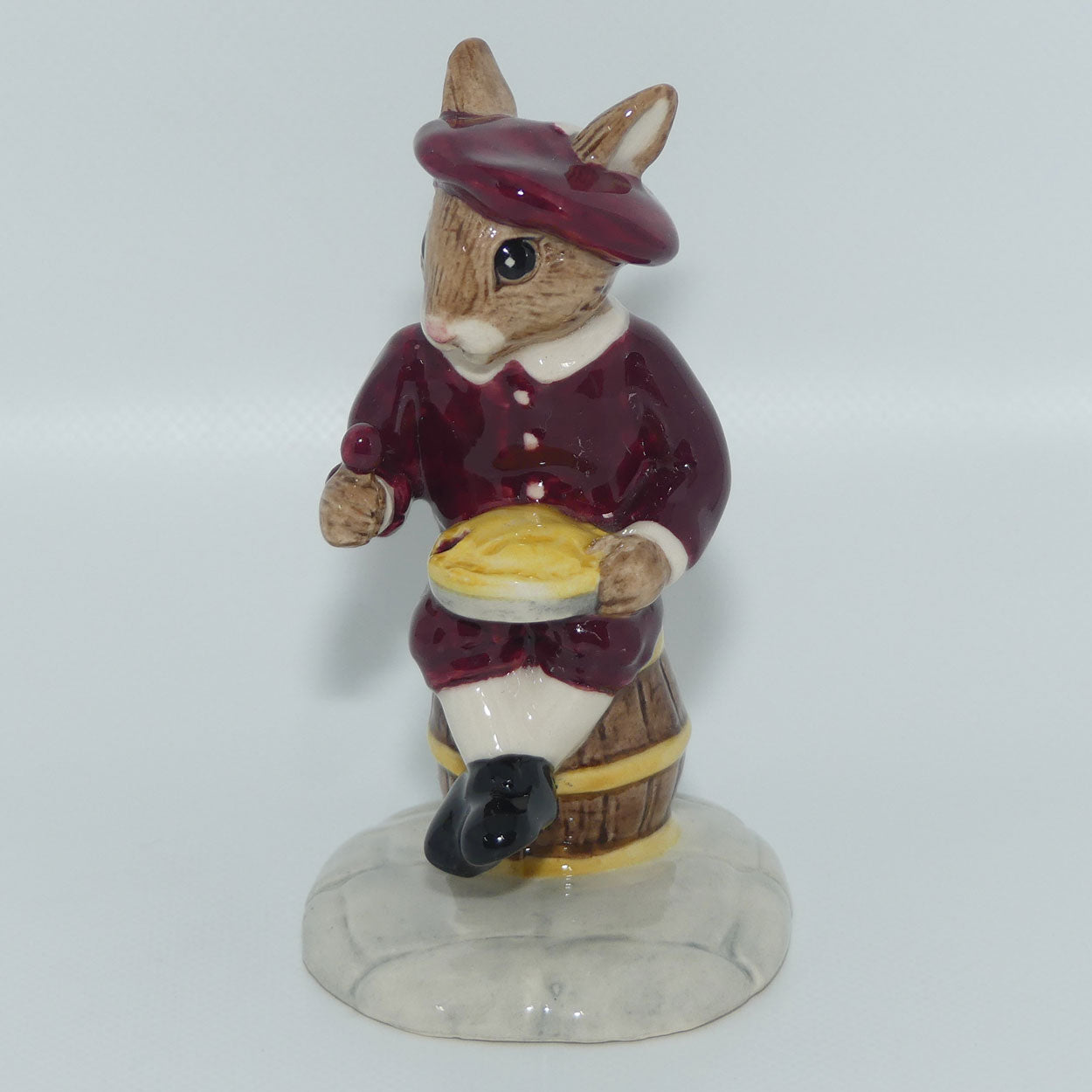 DB221 Royal Doulton Bunnykins Little Jack Horner | boxed