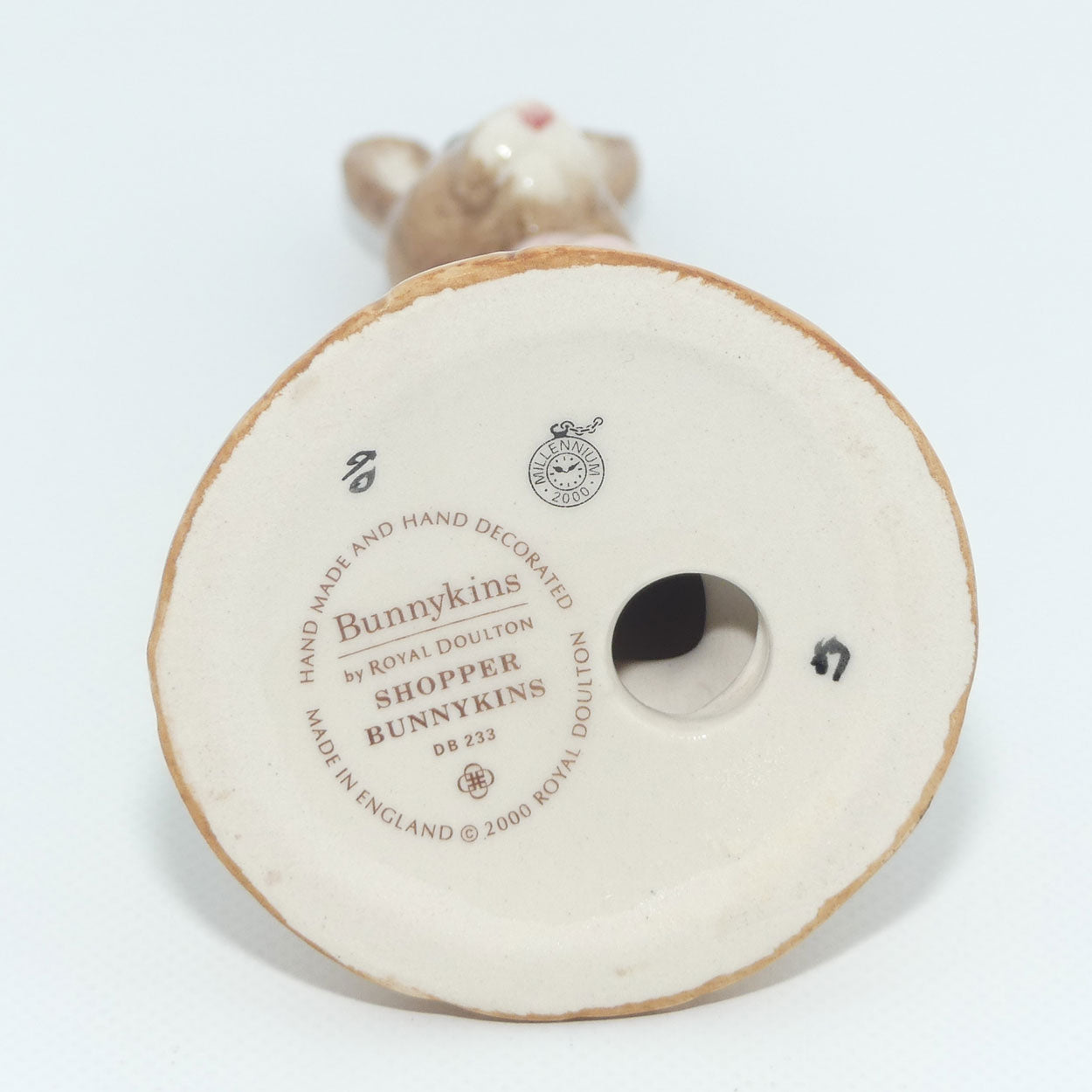 DB233 Royal Doulton Bunnykins Shopper | no box