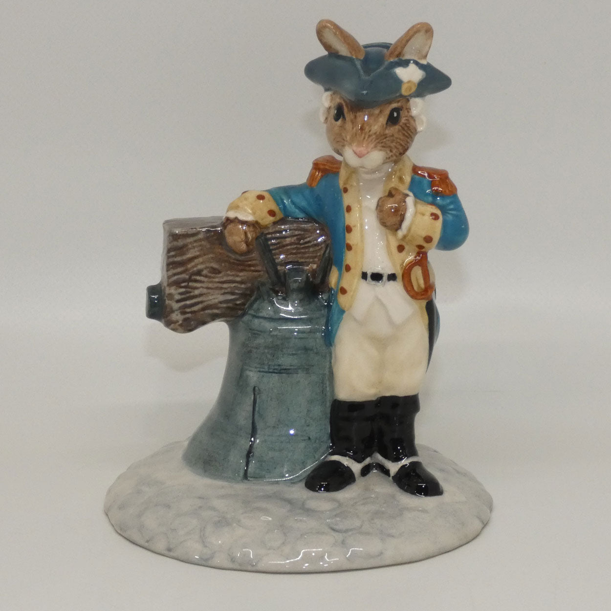 db257-royal-doulton-bunnykins-liberty-bell