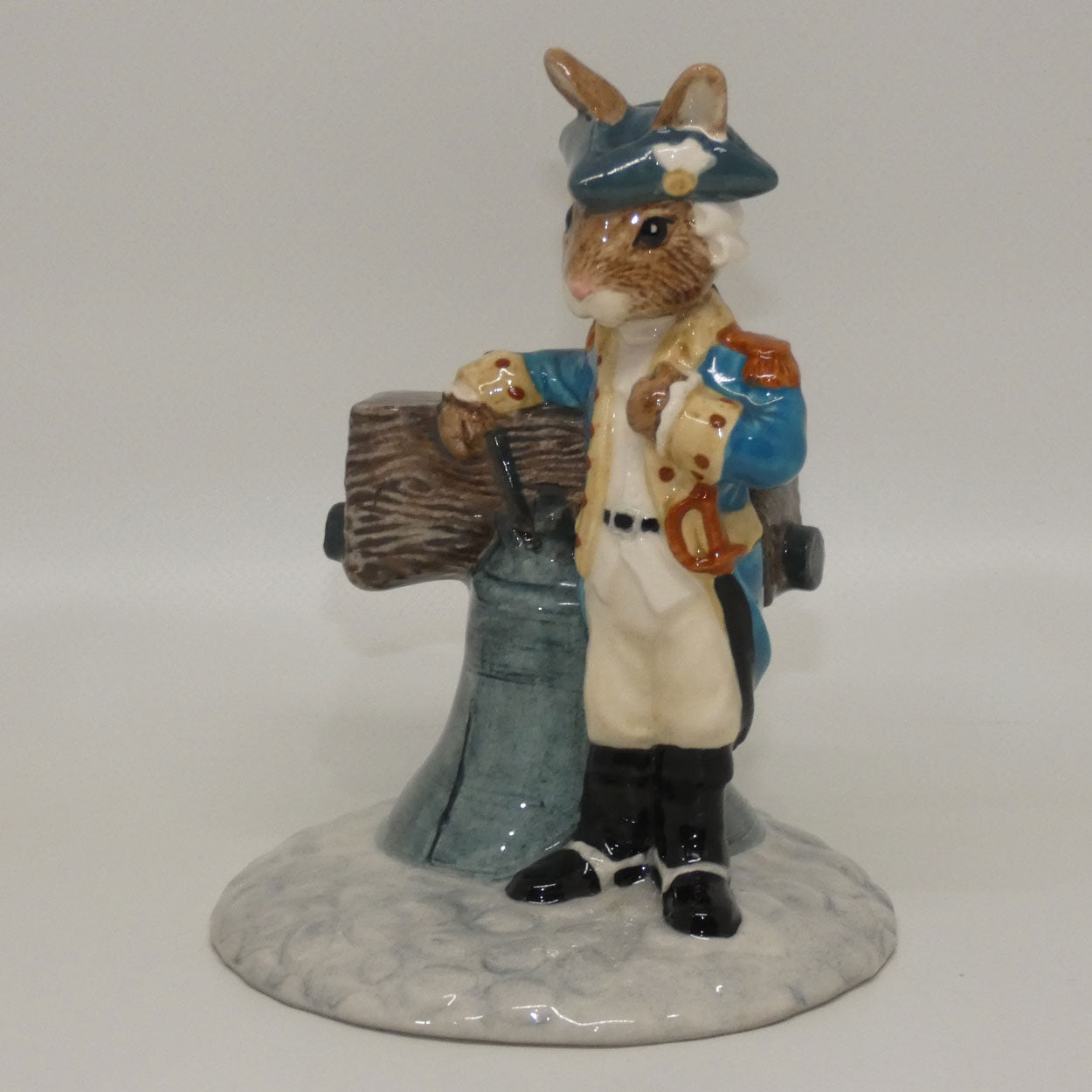 db257-royal-doulton-bunnykins-liberty-bell