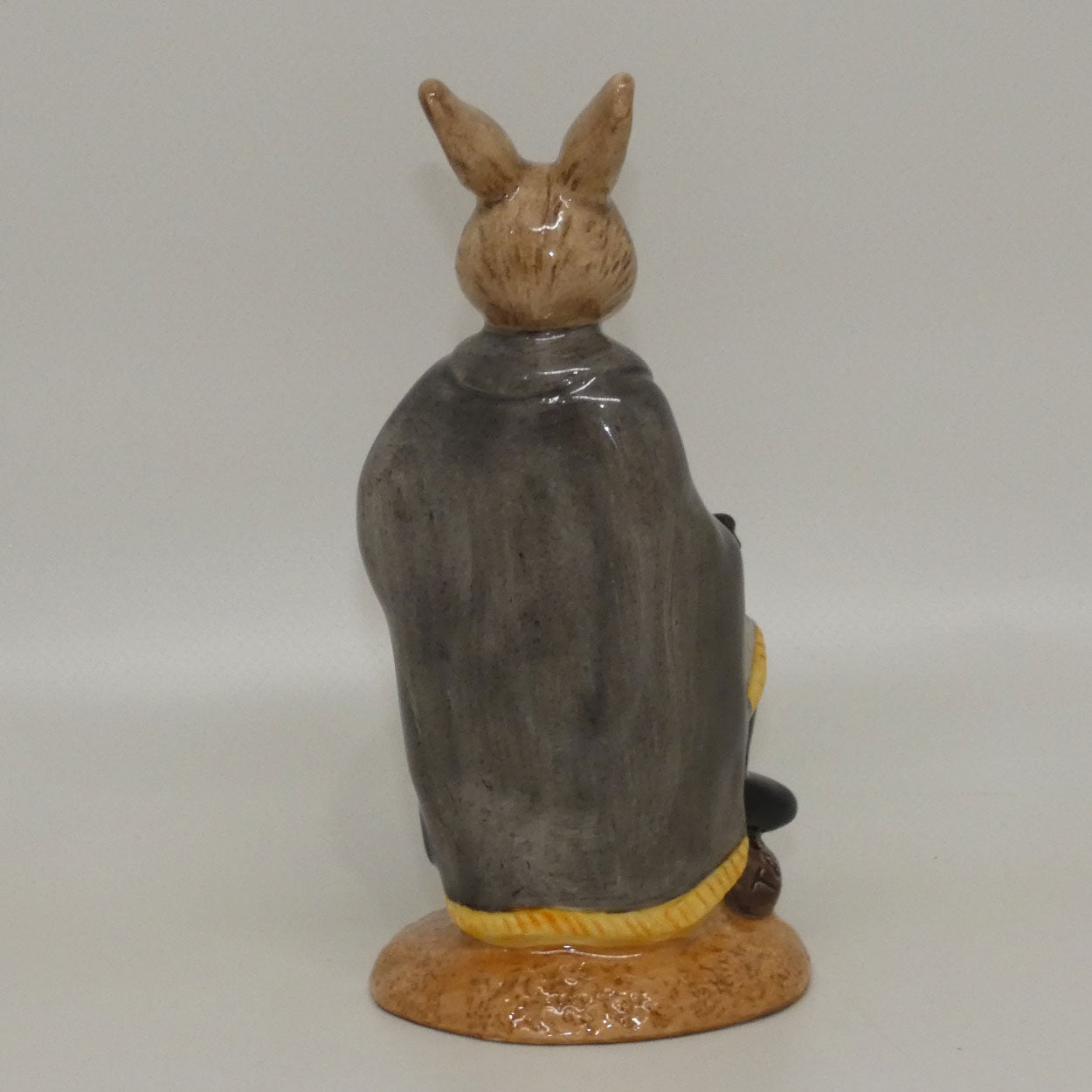 db265-royal-doulton-bunnykins-sheriff-of-nottingham