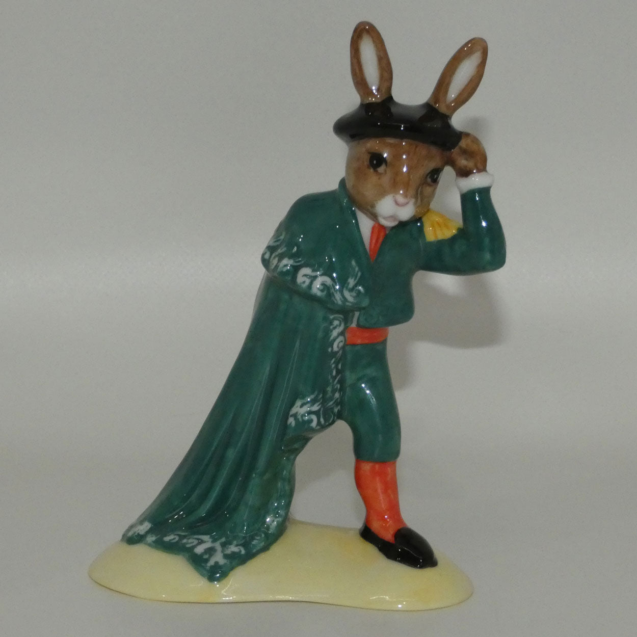 db281-royal-doulton-bunnykins-matador