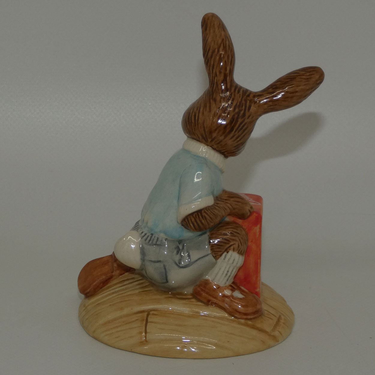 db289-royal-doulton-bunnykins-easter-treat