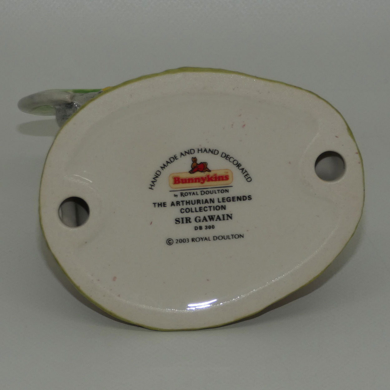 db300-royal-doulton-bunnykins-sir-gawain