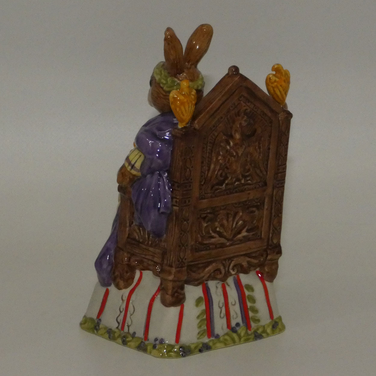 db312-royal-doulton-bunnykins-emporer
