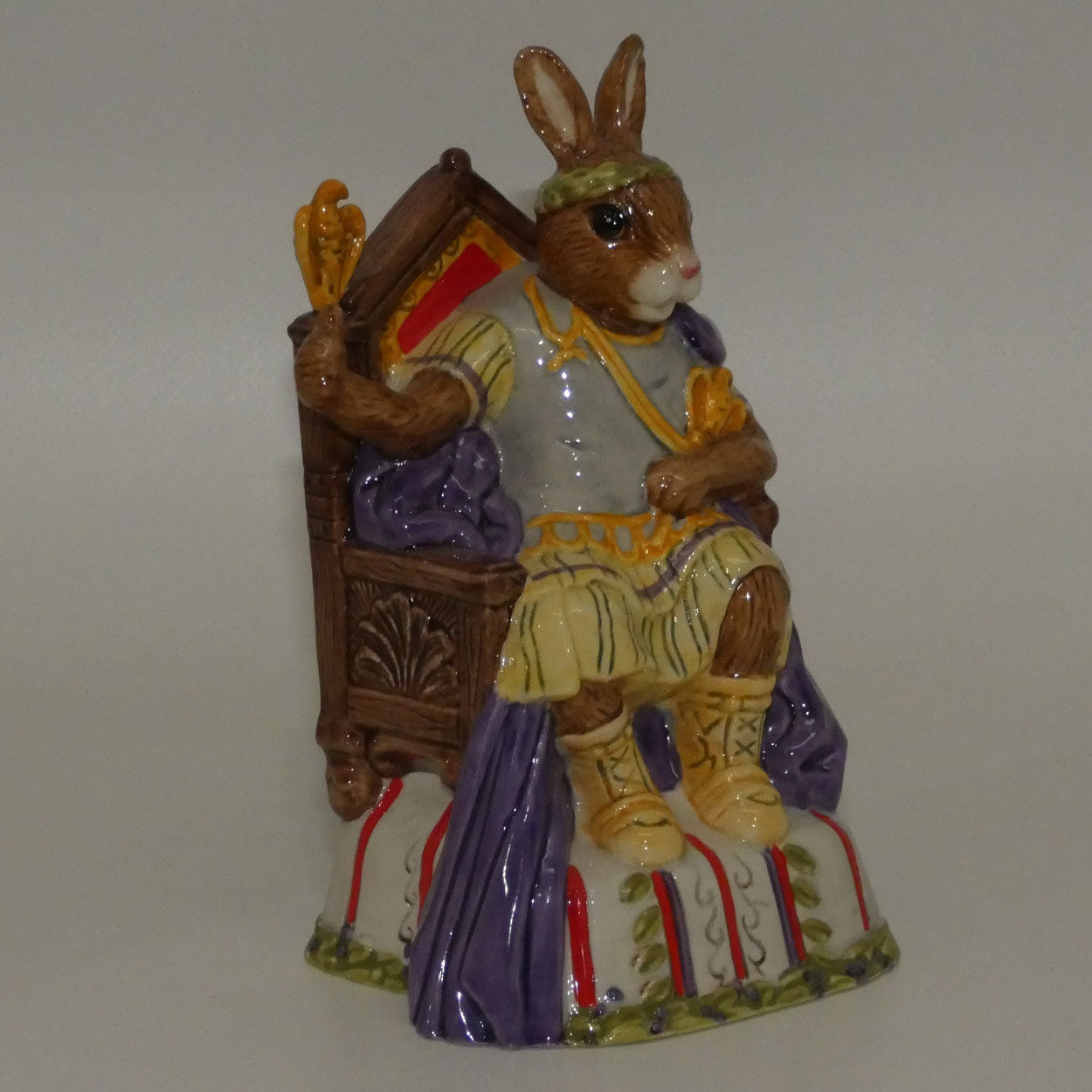 db312-royal-doulton-bunnykins-emporer