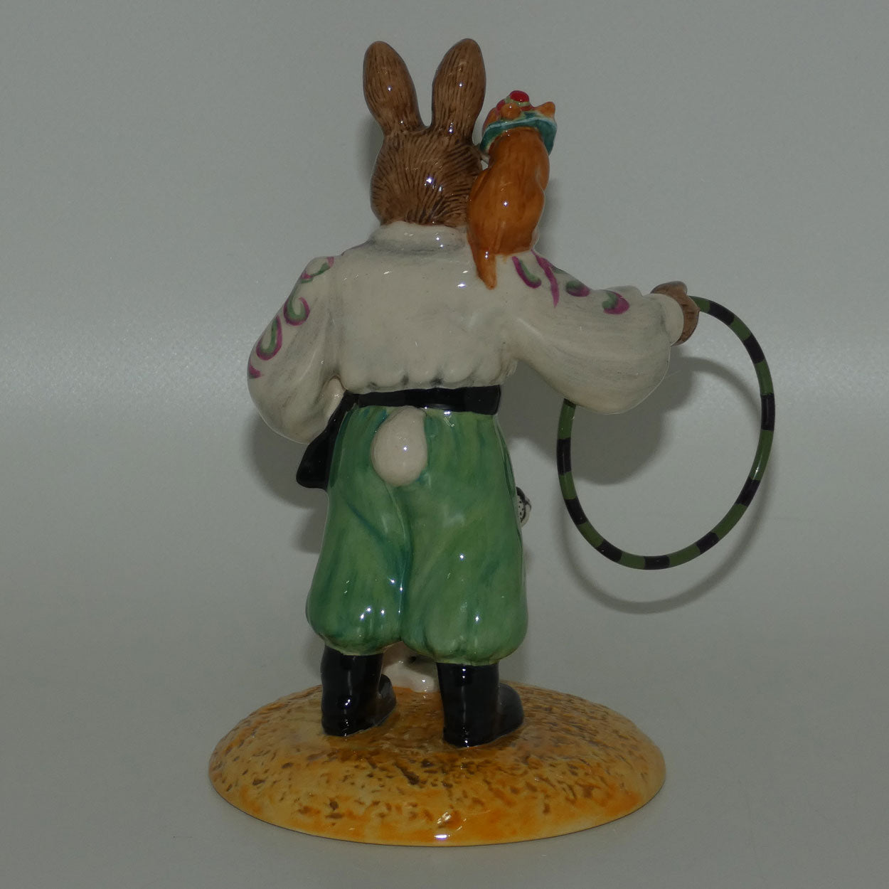 db333-royal-doulton-bunnykins-tino-the-trixstar