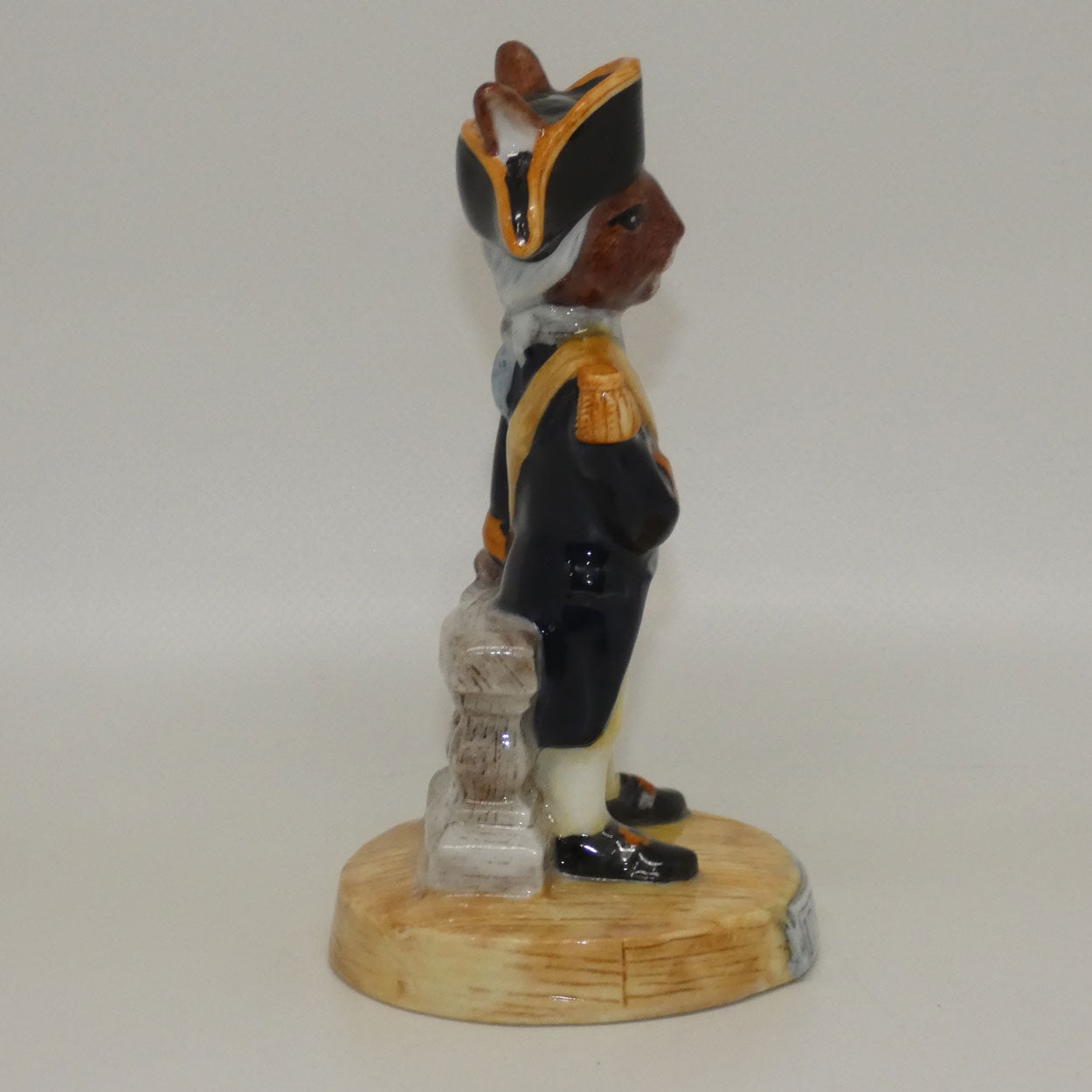 db365-royal-doulton-bunnykins-nelson