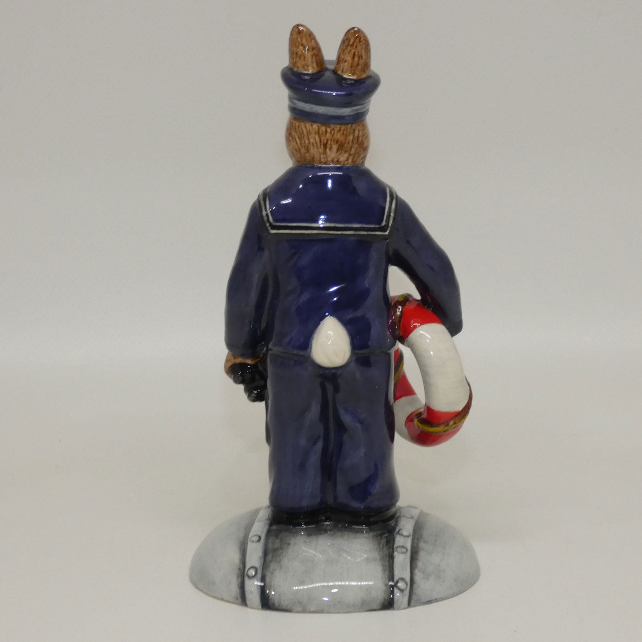 db370-royal-doulton-bunnykins-sailor-world-war-ii