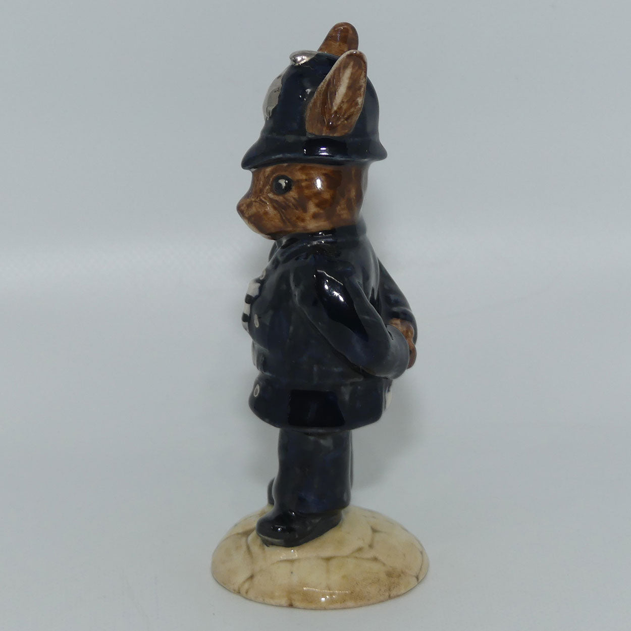 DB64 Royal Doulton Bunnykins figure Policeman