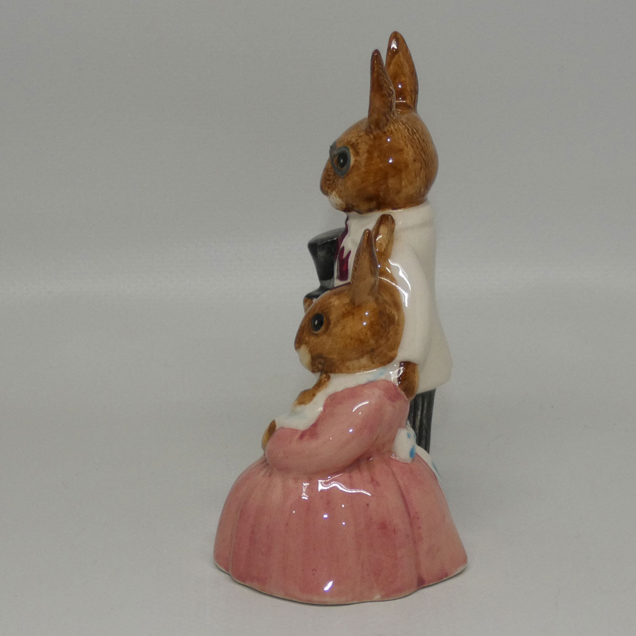 DB67 Royal Doulton Bunnykins Family Photograph | White & Pink | signed