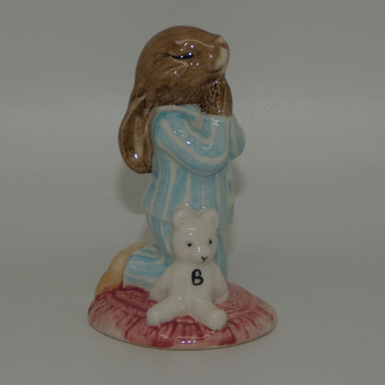 db79-royal-doulton-bunnykins-bedtime-belks