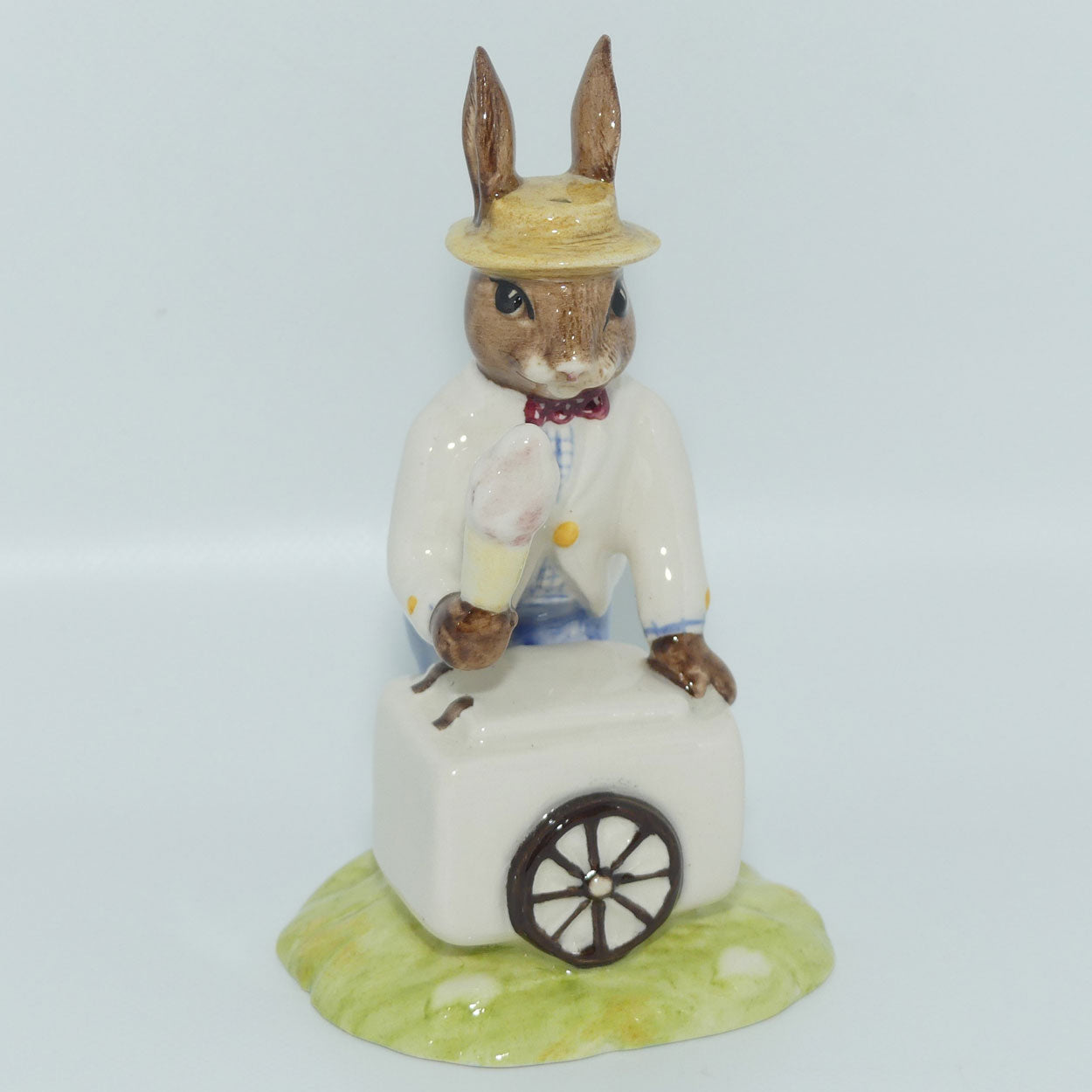 DB082 Royal Doulton Bunnykins Ice Cream | boxed