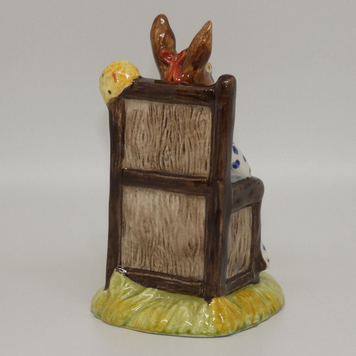 DB83 Royal Doulton Bunnykins Susan Bunnykins as Queen of the May | boxed