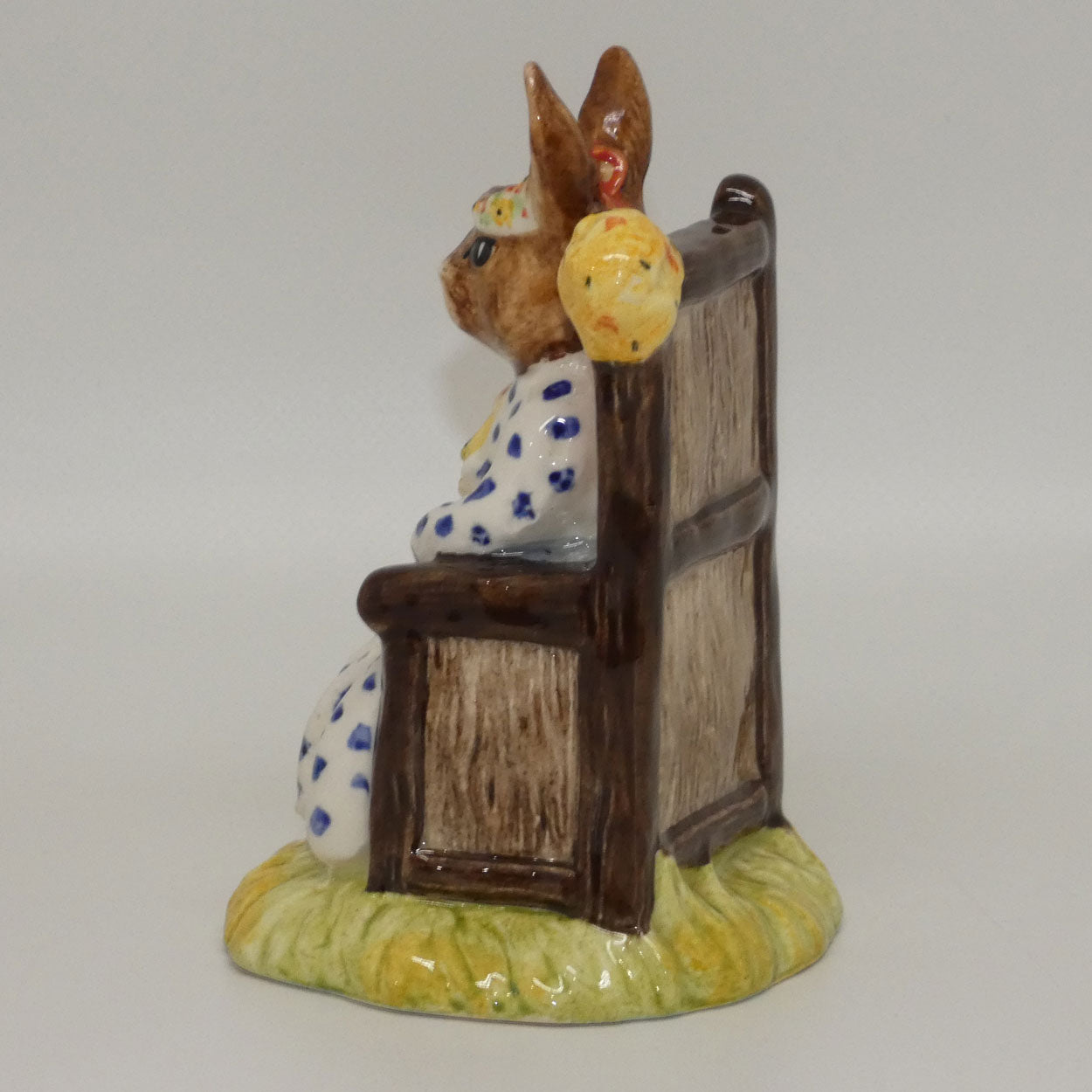DB83 Royal Doulton Bunnykins Susan Bunnykins as Queen of the May | boxed