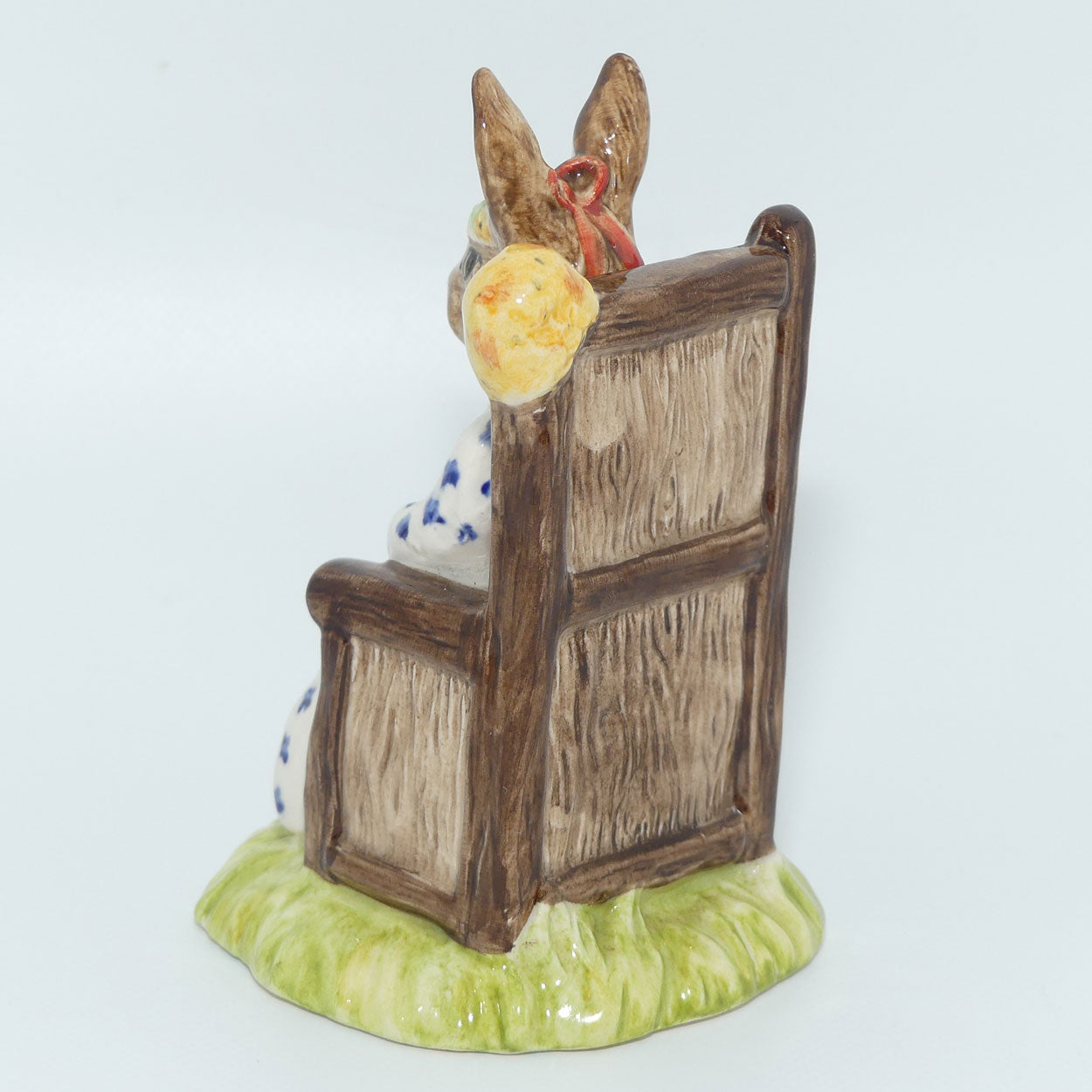 DB83 Royal Doulton Bunnykins Susan Bunnykins as Queen of the May | no box