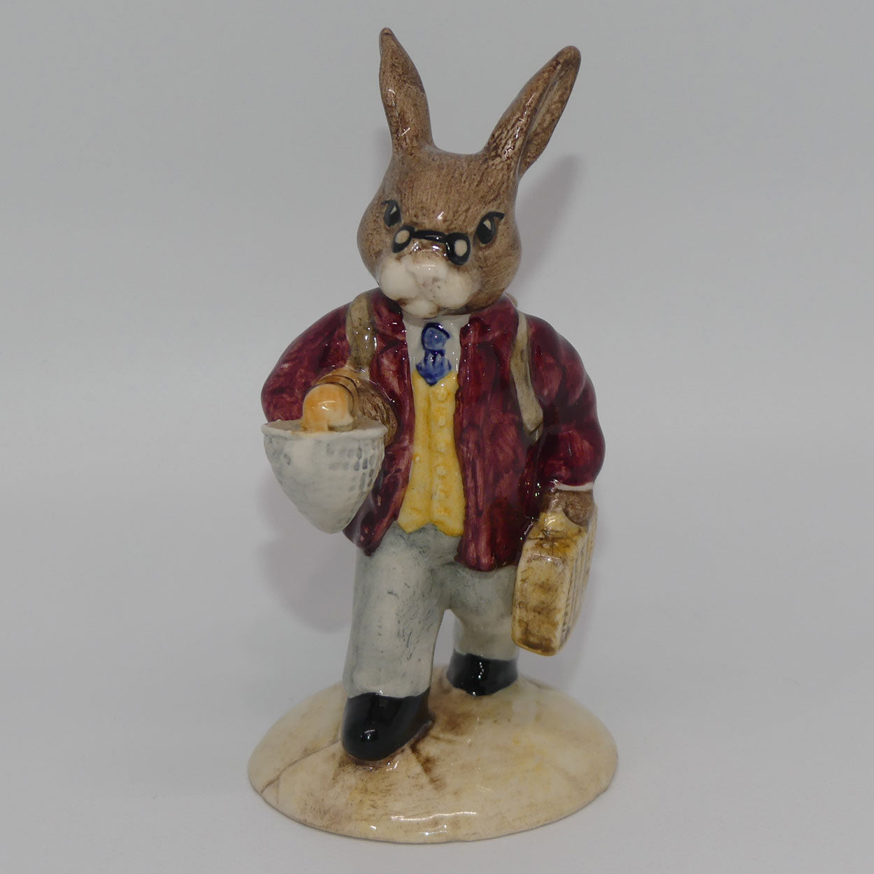 db084-royal-doulton-bunnykins-fisherman-no-box