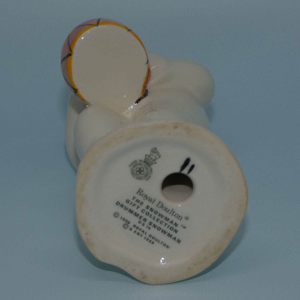 ds15-royal-doulton-snowman-figure-drummer-snowman