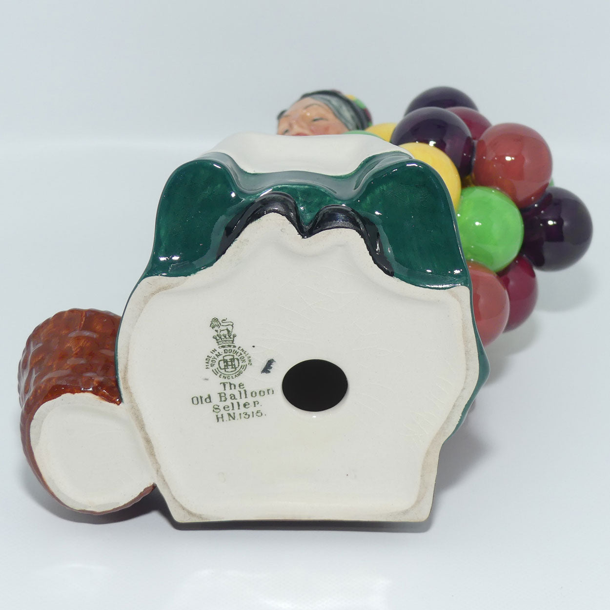 HN1315 Royal Doulton figure The Old Balloon Seller | Character Figurines