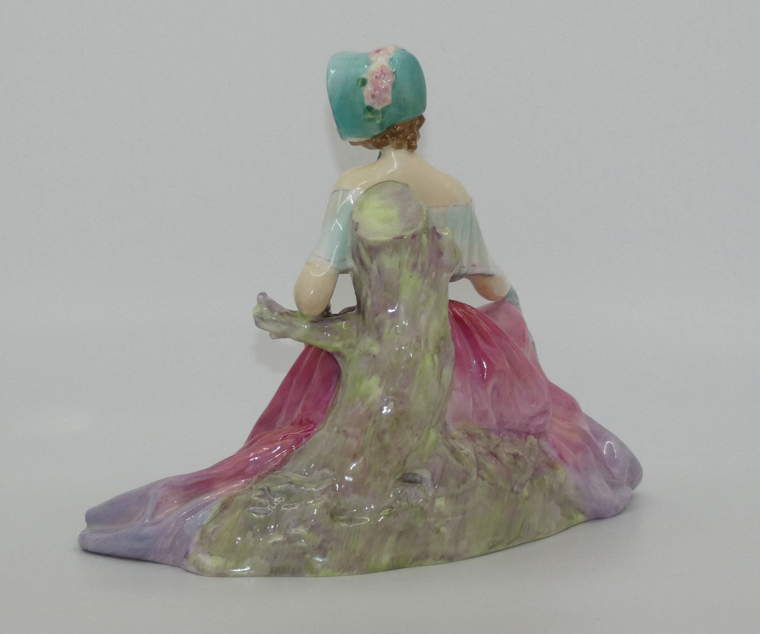 hn1855-royal-doulton-figure-memories