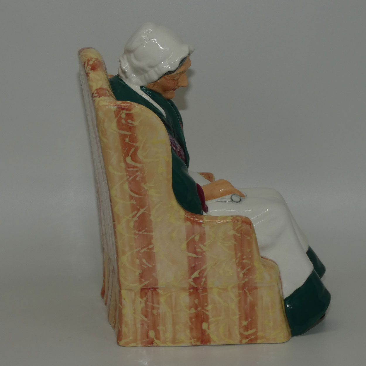 hn1974-royal-doulton-figure-forty-winks