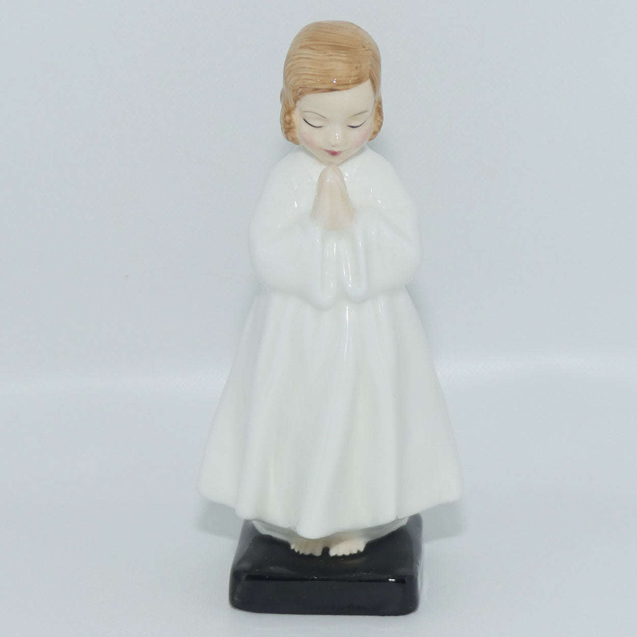 HN1978 Royal Doulton figure Bedtime | Darker Hair