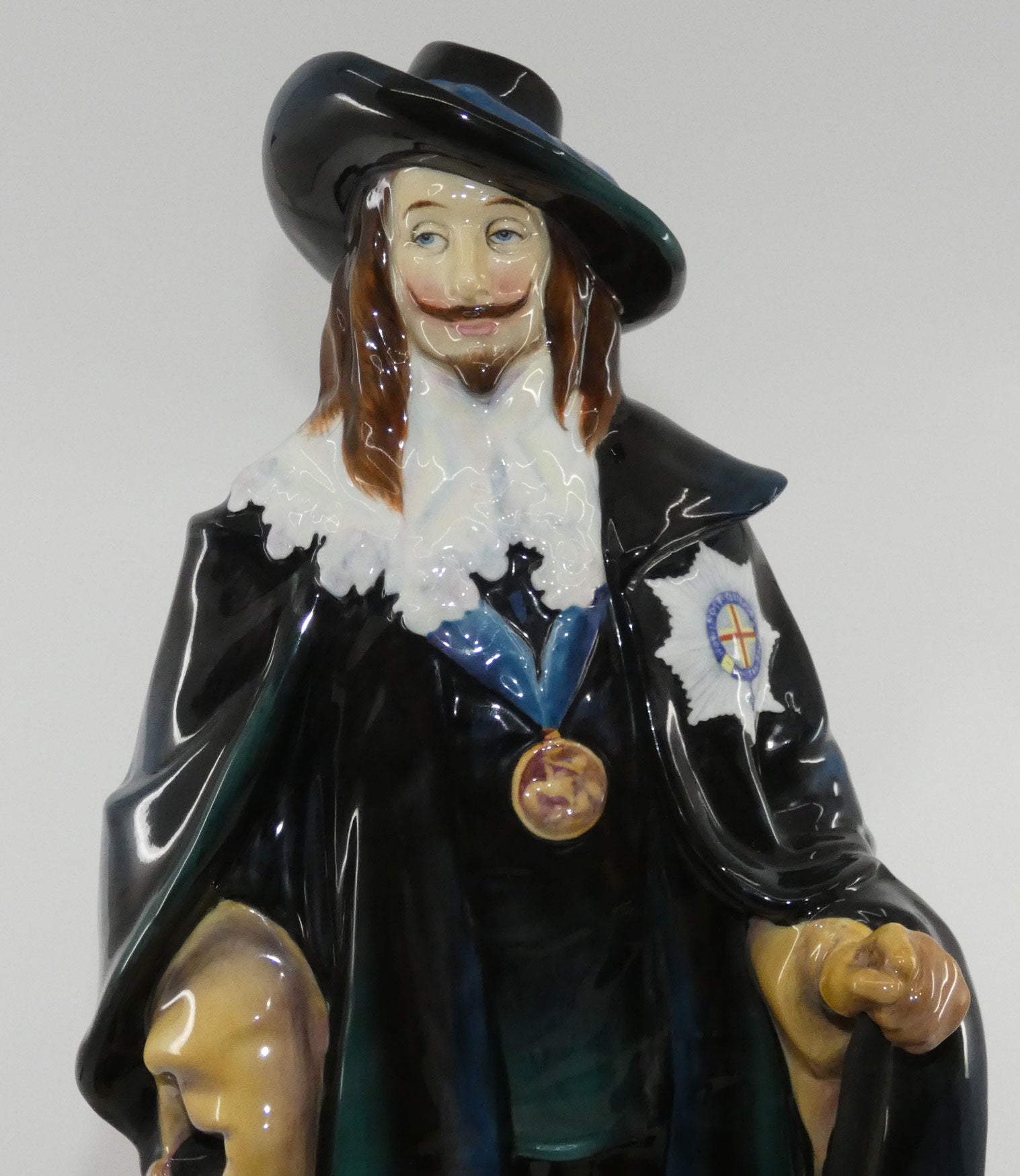 hn2084-royal-doulton-figure-king-charles