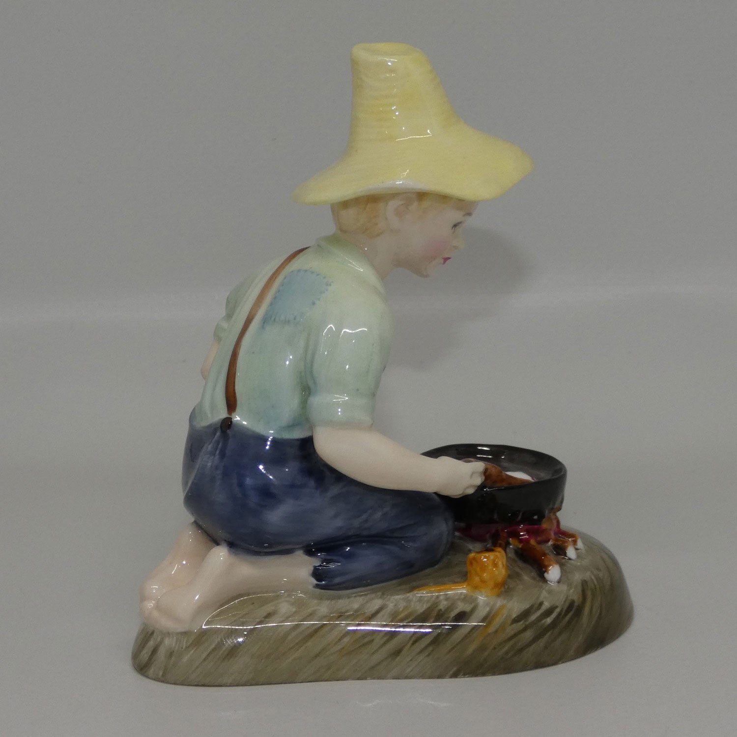 hn2128-royal-doulton-figure-river-boy