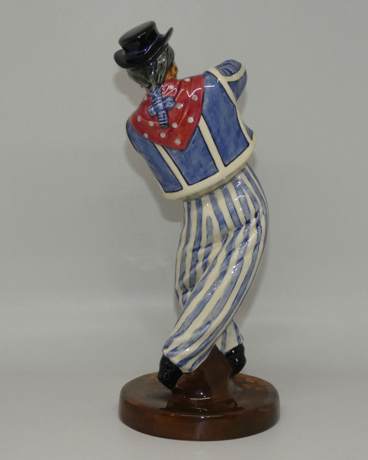 hn2161-royal-doulton-figure-the-hornpipe