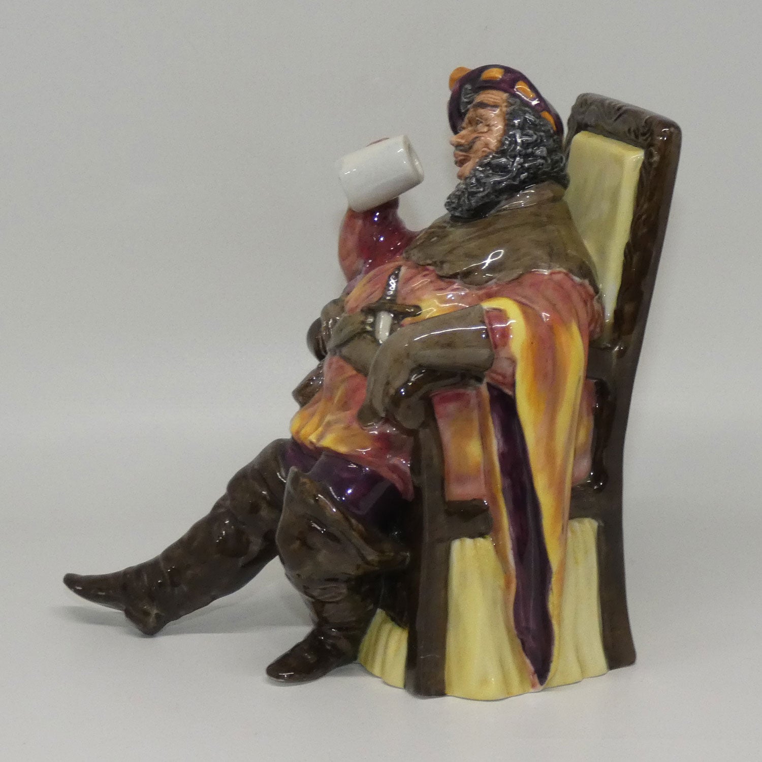 hn2162-royal-doulton-figure-the-foaming-quart