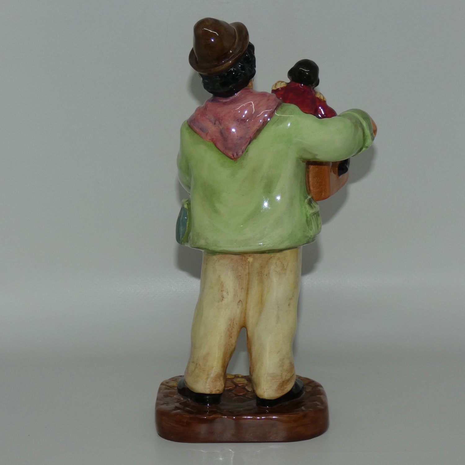 hn2173-royal-doulton-figure-the-organ-grinder