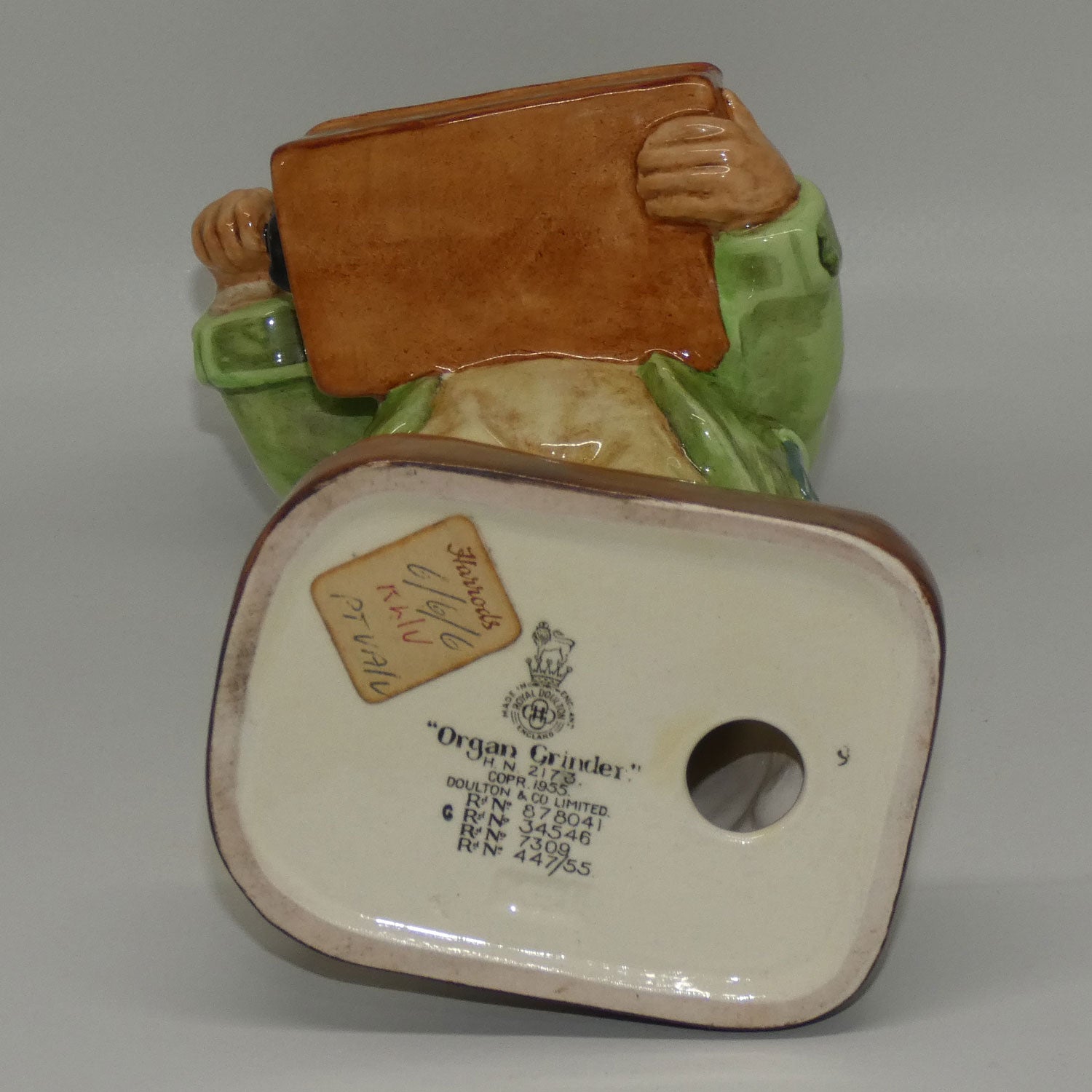 hn2173-royal-doulton-figure-the-organ-grinder