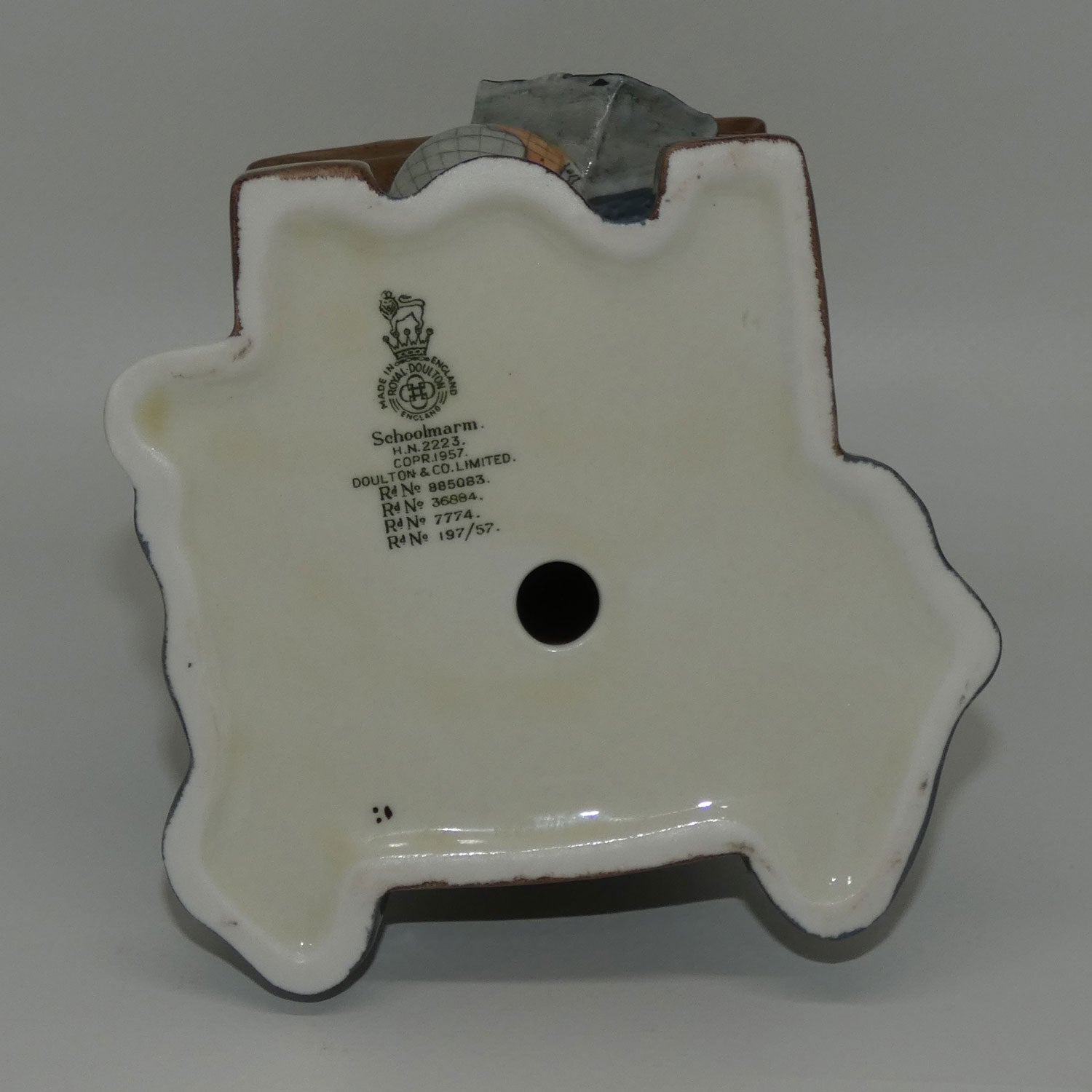 hn2223-royal-doulton-figure-school-marm