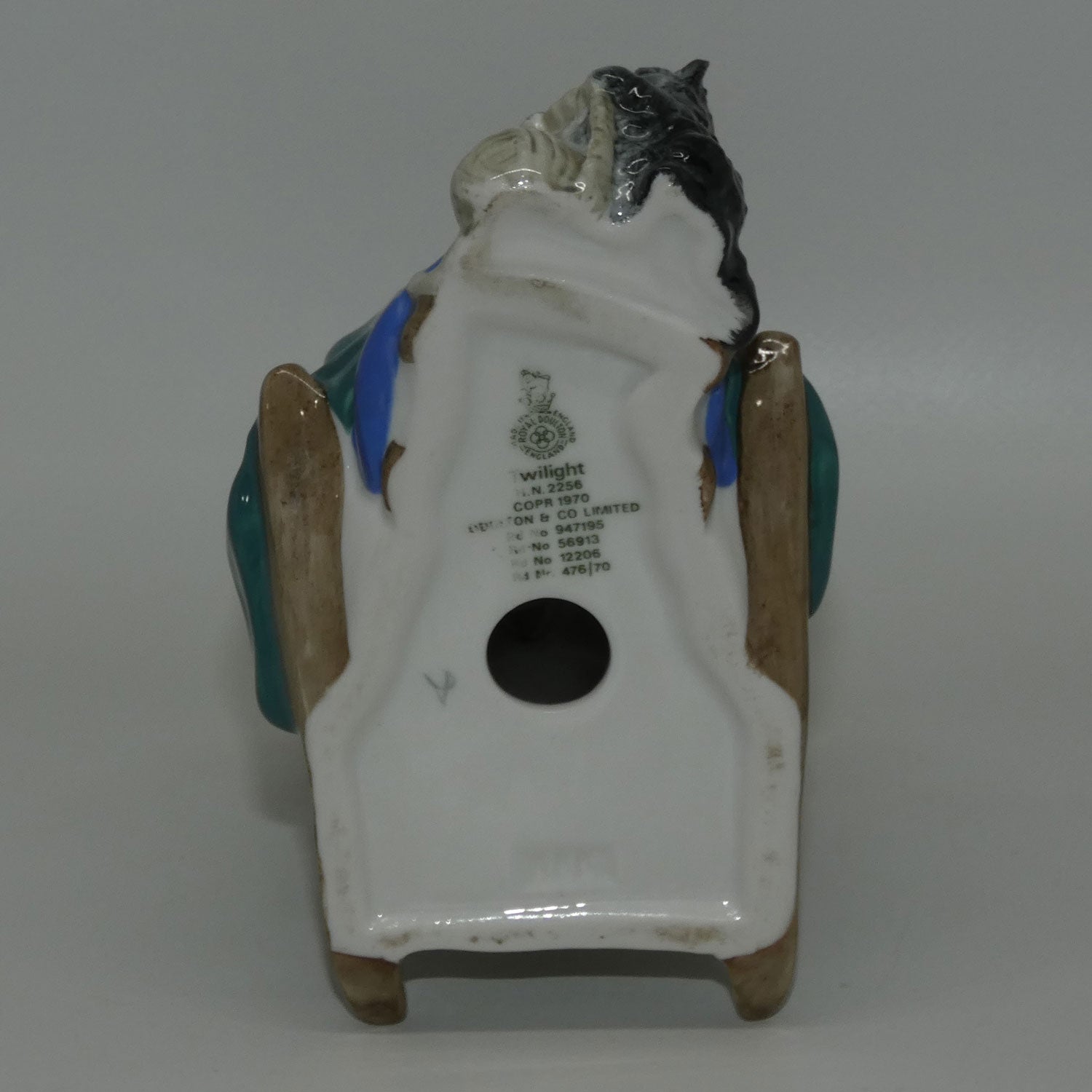 hn2256-royal-doulton-figure-twilight