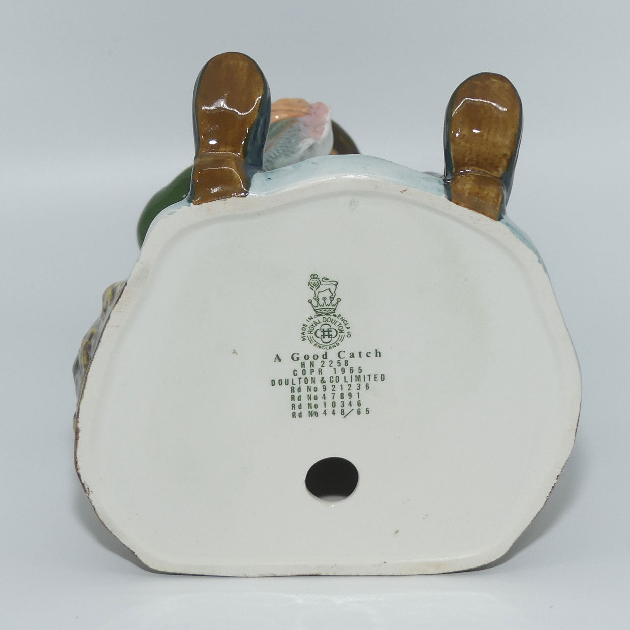 HN2258 Royal Doulton figure A Good Catch | early stamp | Character Figurines