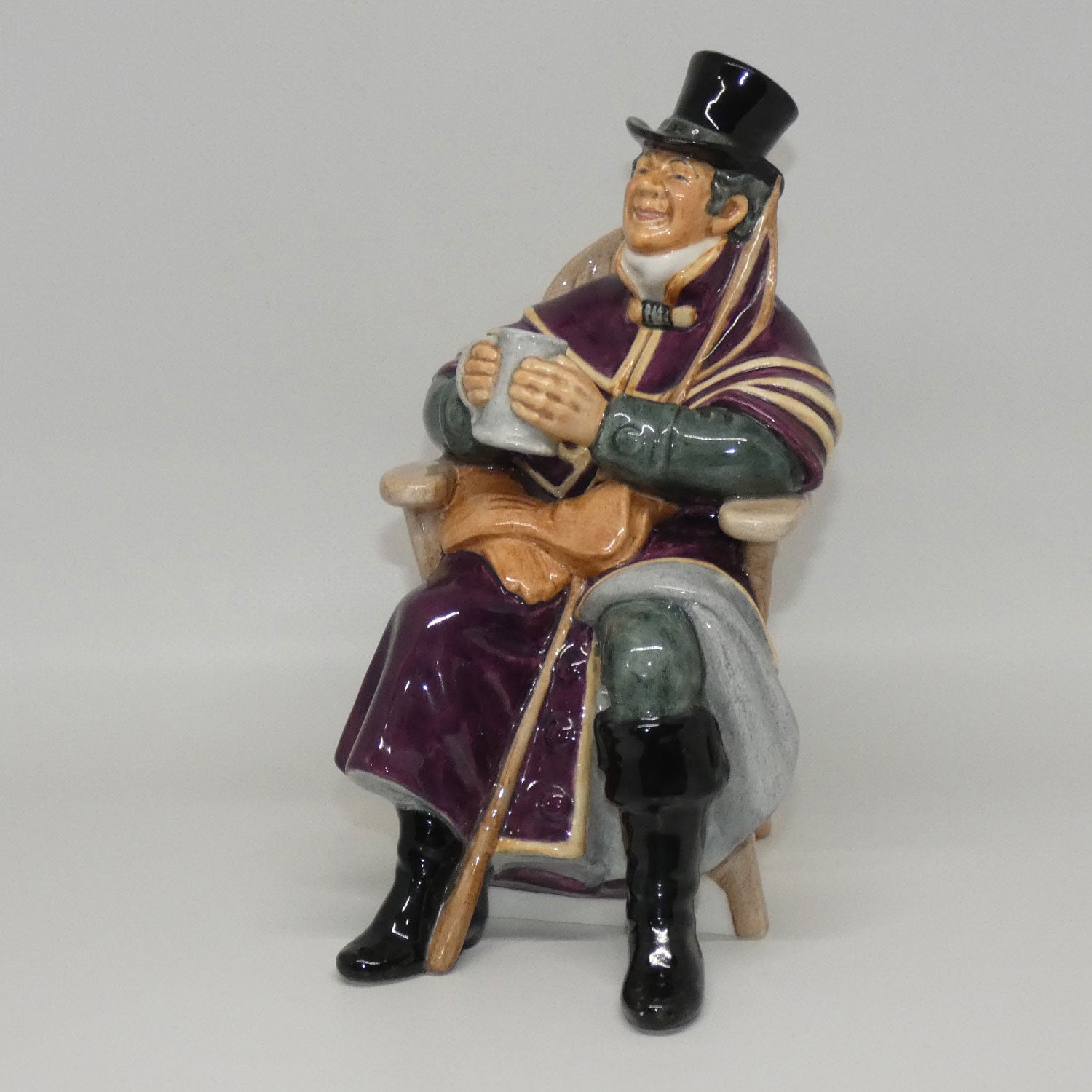 hn2282-royal-doulton-figure-the-coachman