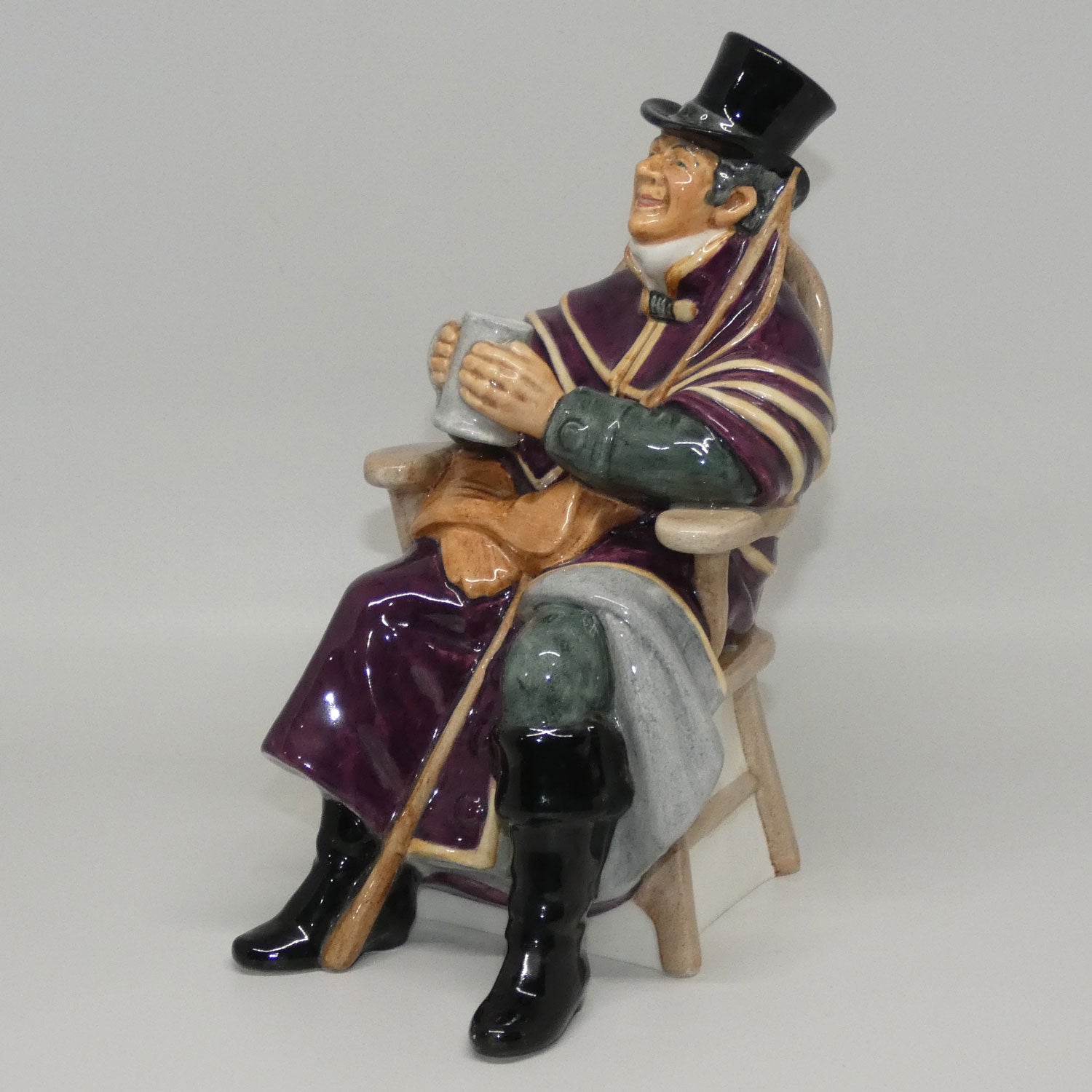 hn2282-royal-doulton-figure-the-coachman