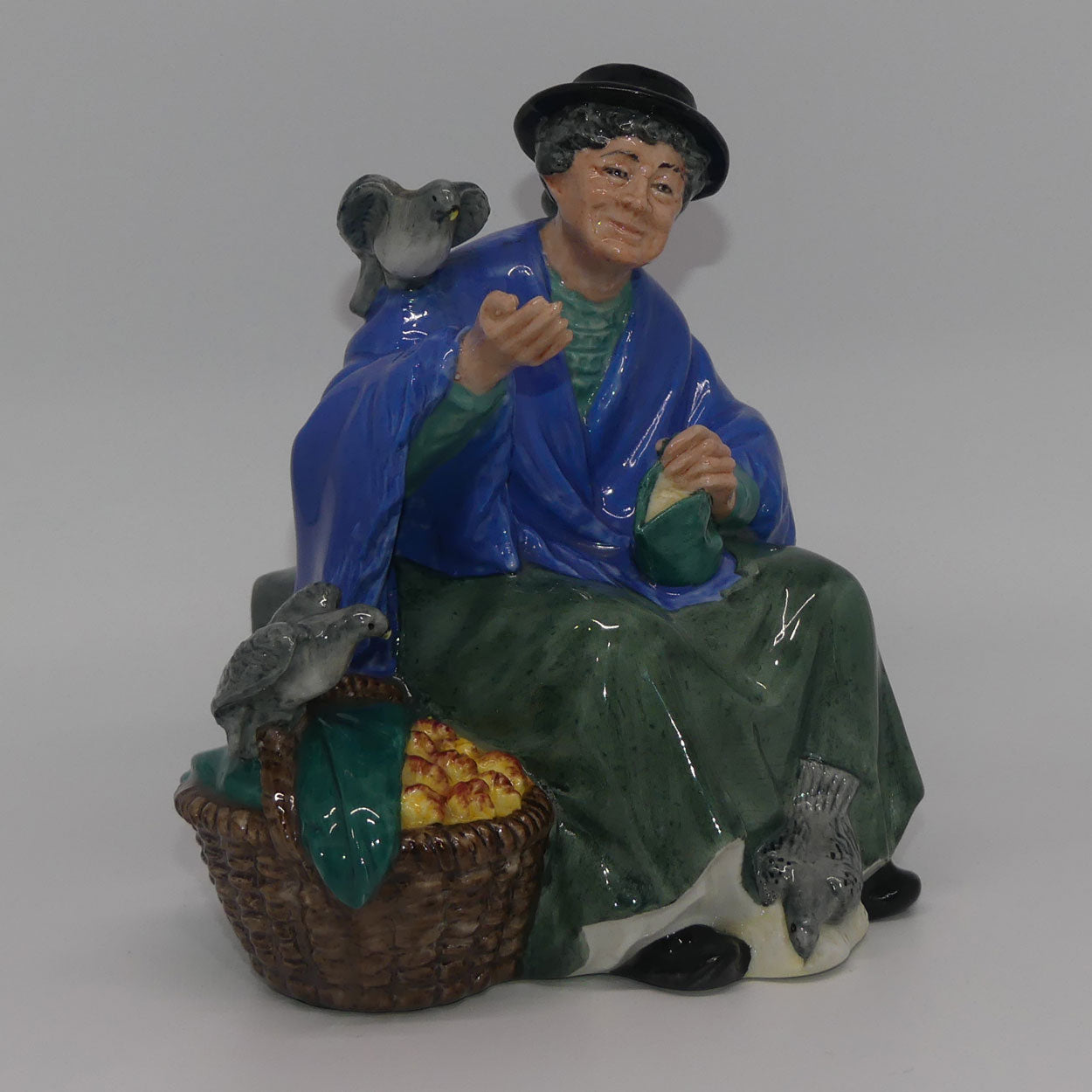 hn2320-royal-doulton-figure-tuppence-a-bag