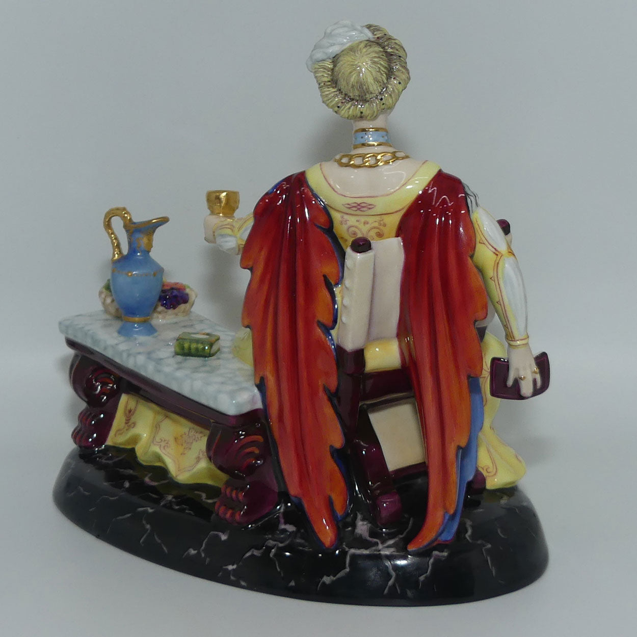 HN2342 Royal Doulton figure Lucrezia Borgia | Les Femmes Fatales